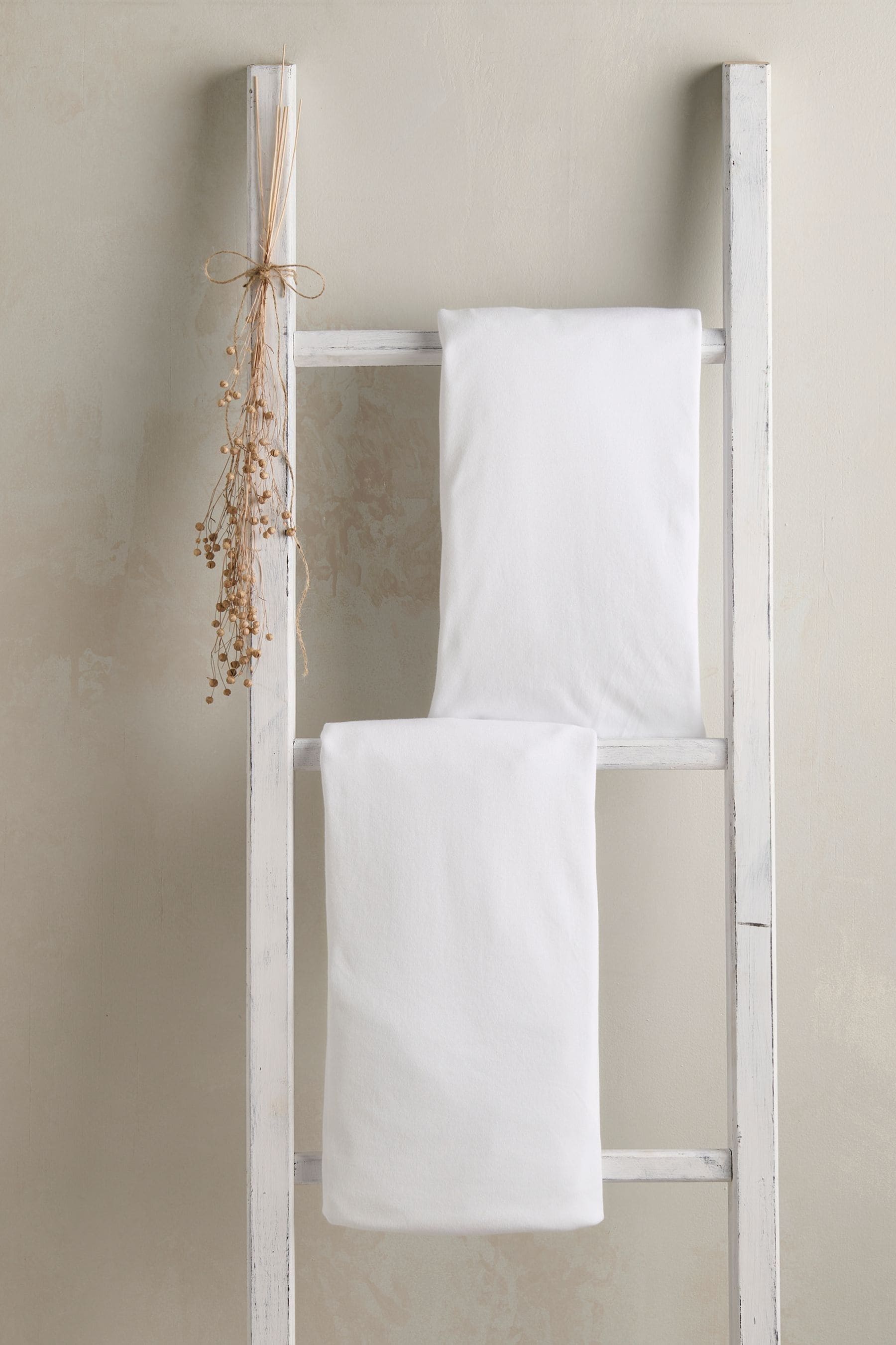 Buy Mamas Papas 2 Pack White Fitted Pram Moses Sheets from the