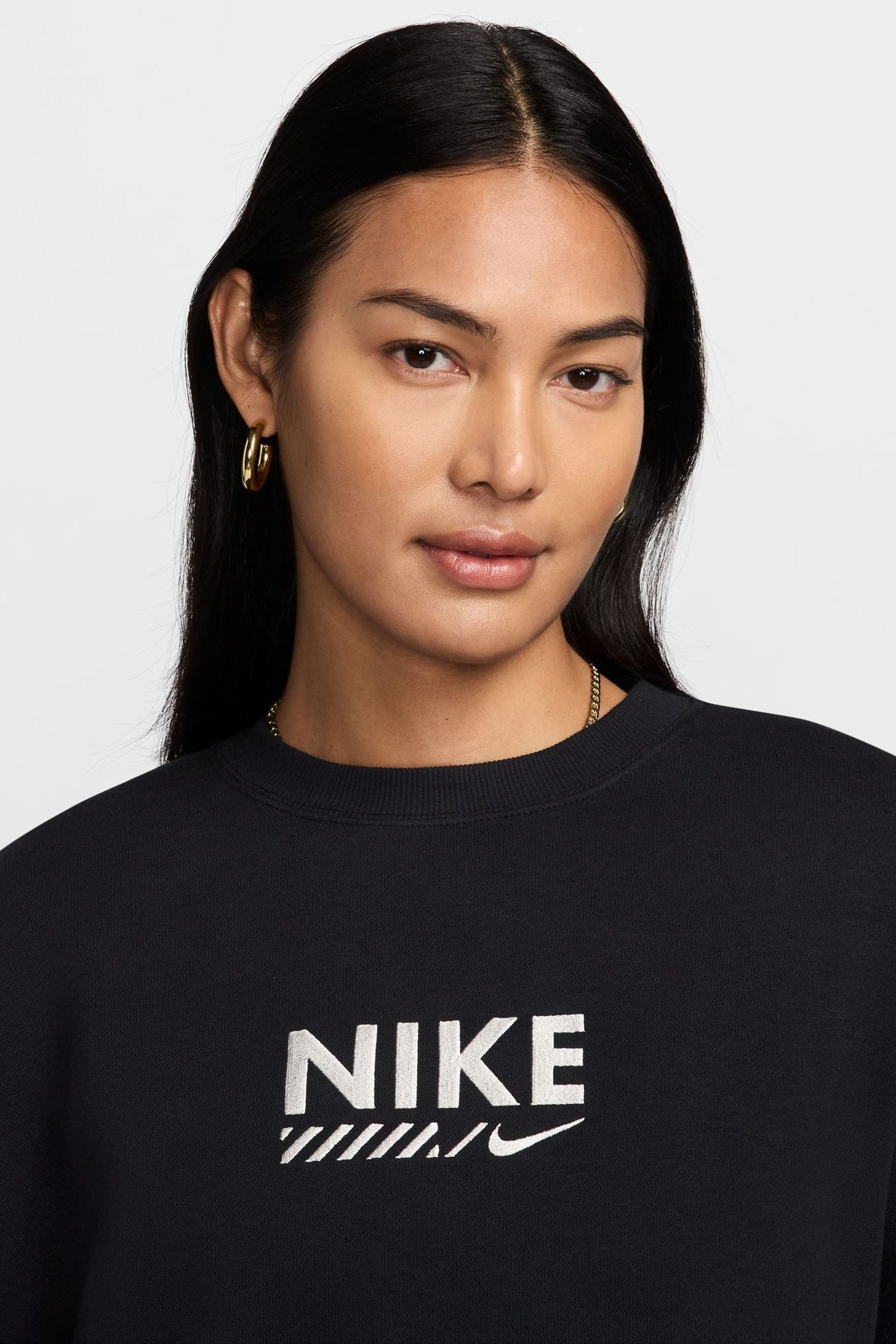 Black nike crew neck jumper womens new arrivals