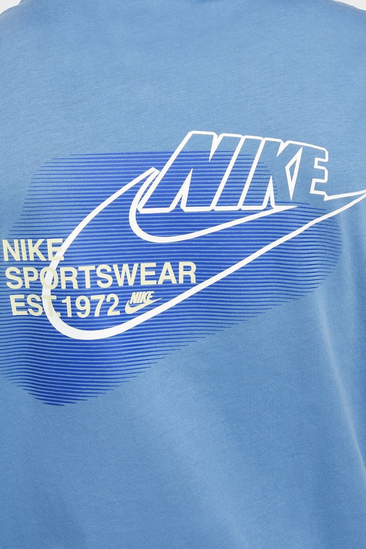 Nike Graphic T-Shirt - Image 5 of 5