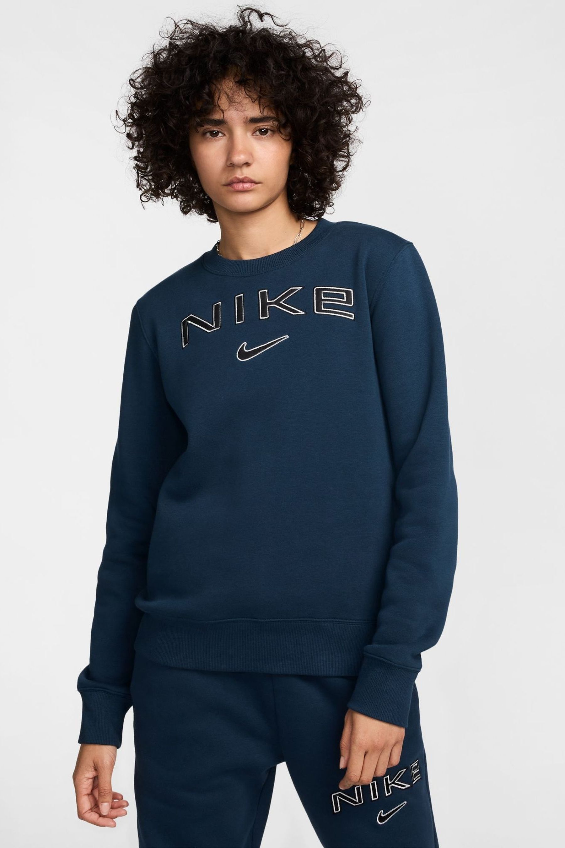 Nike navy blue crewneck store