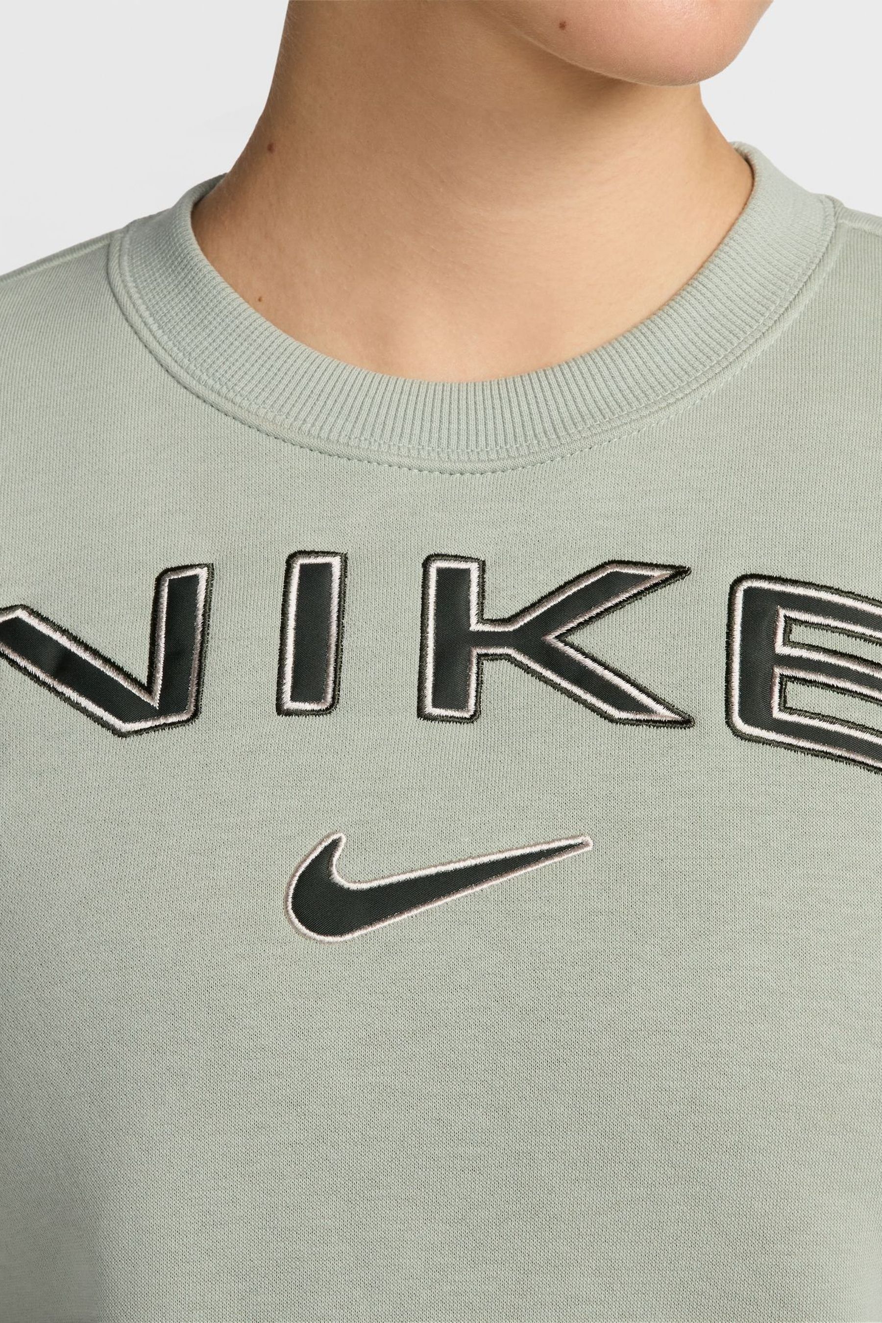 Nike sage green tracksuit top