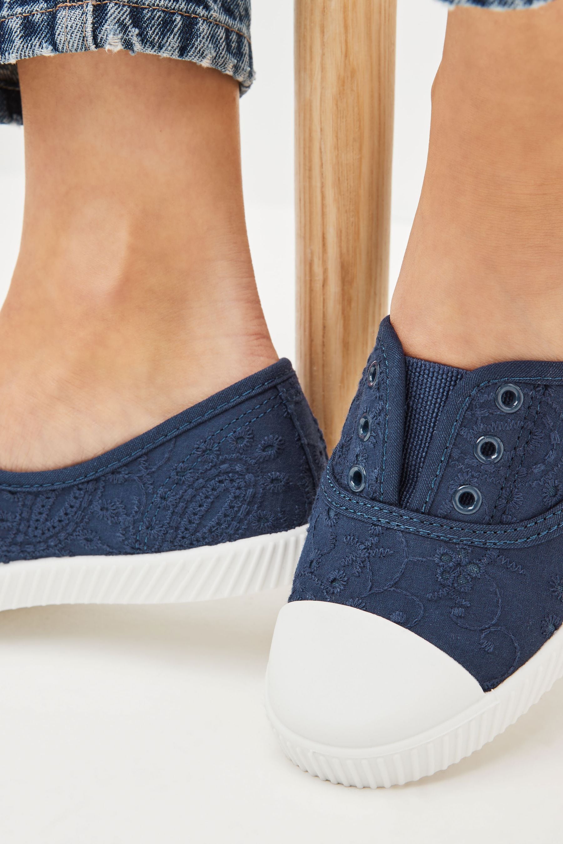 Womens navy canvas shoes deals