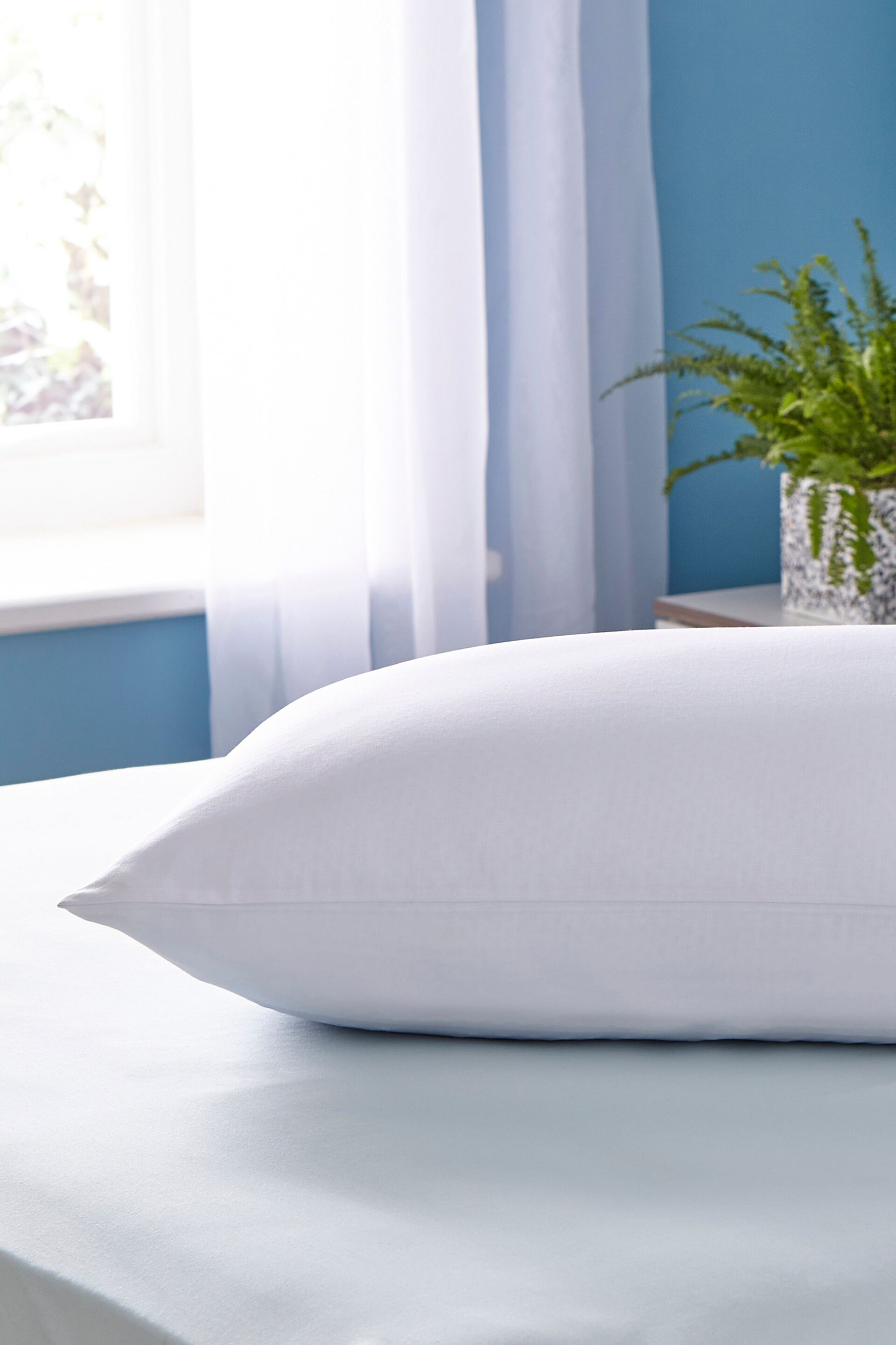 Silentnight White Wellbeing Cool Touch Pillowcase - Image 1 of 4