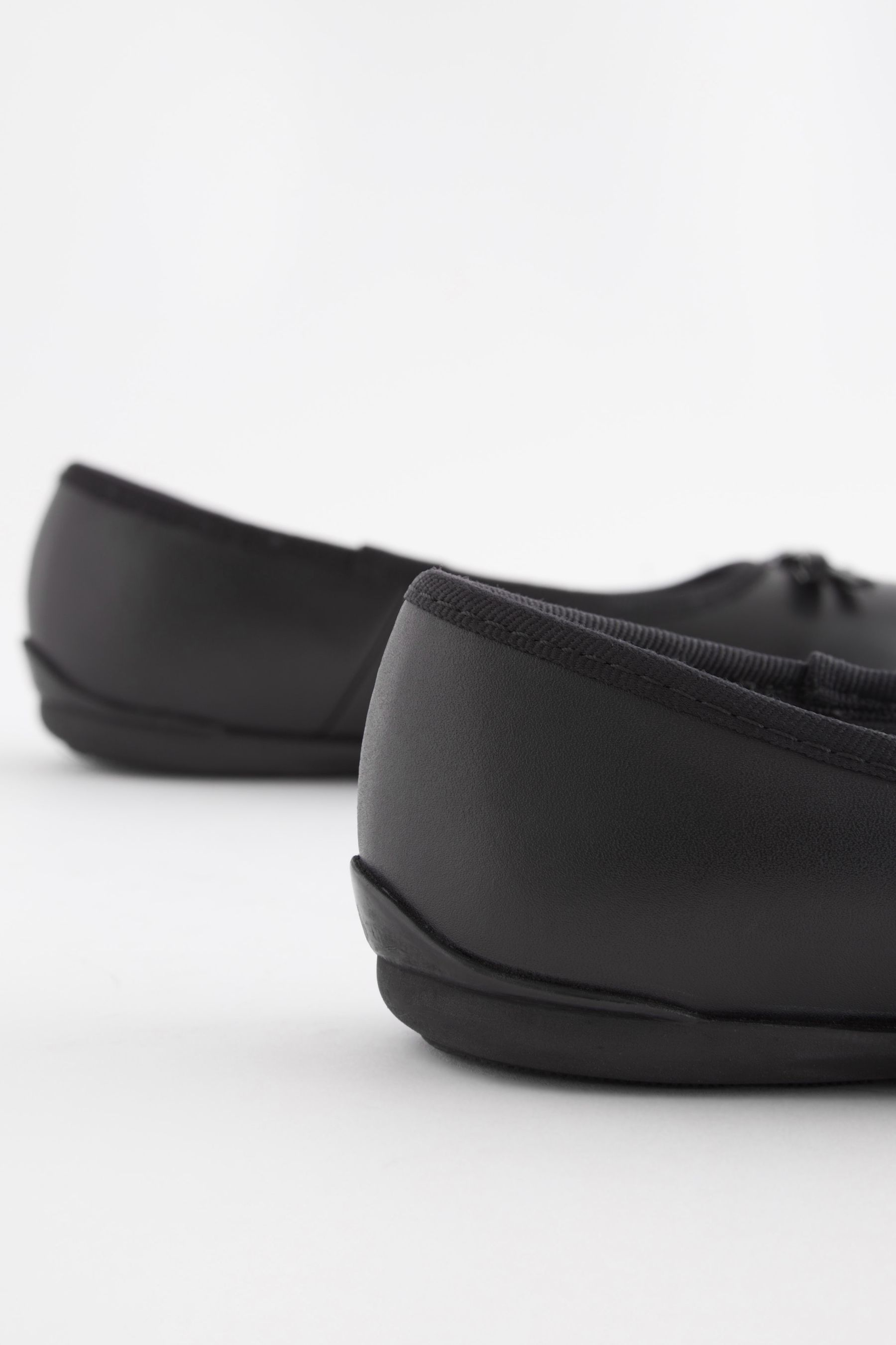 Narrow fit ballet shoes hotsell