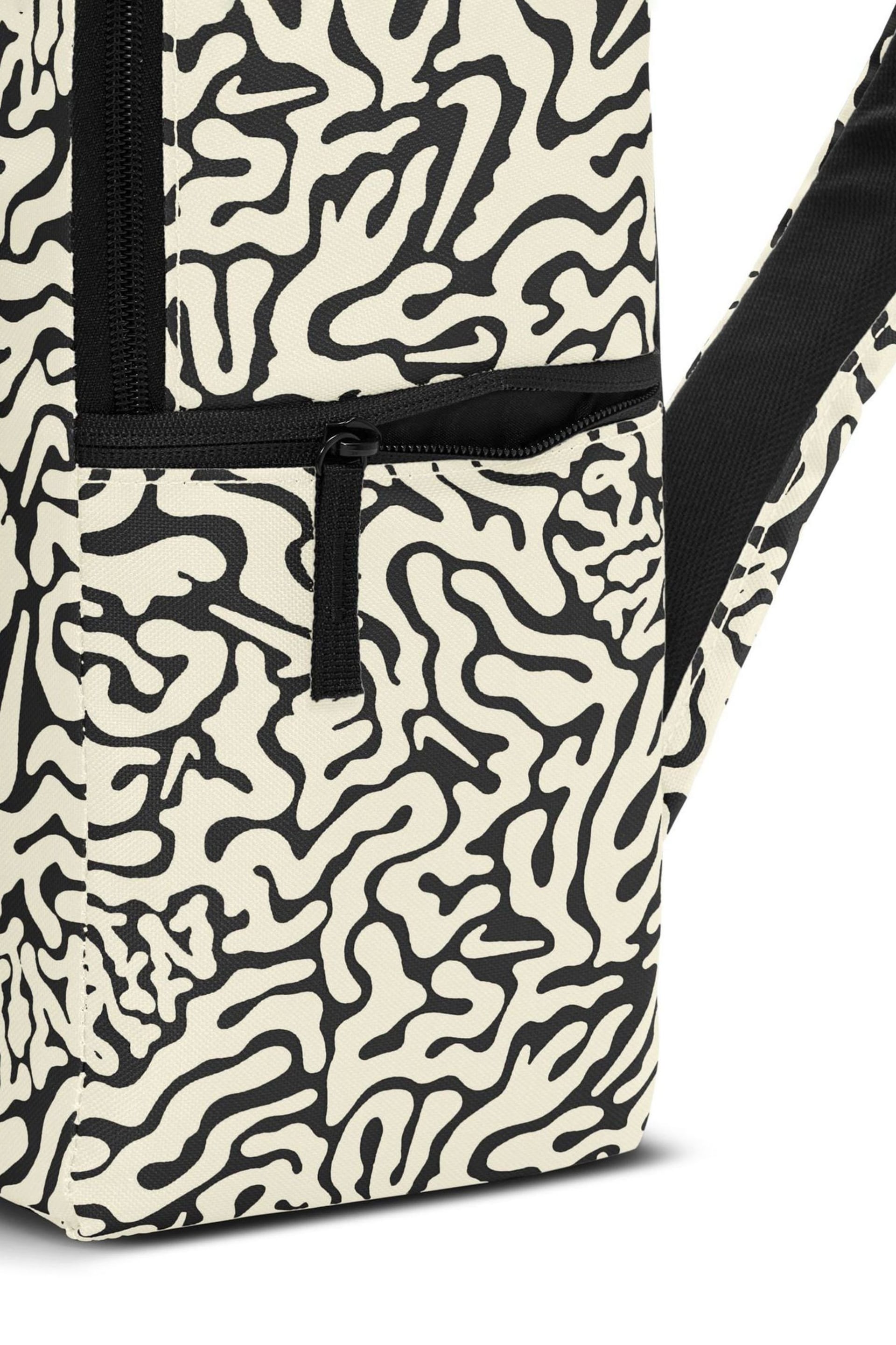 Nike Cream/Black/Grey Heritage Backpack - Image 8 of 9