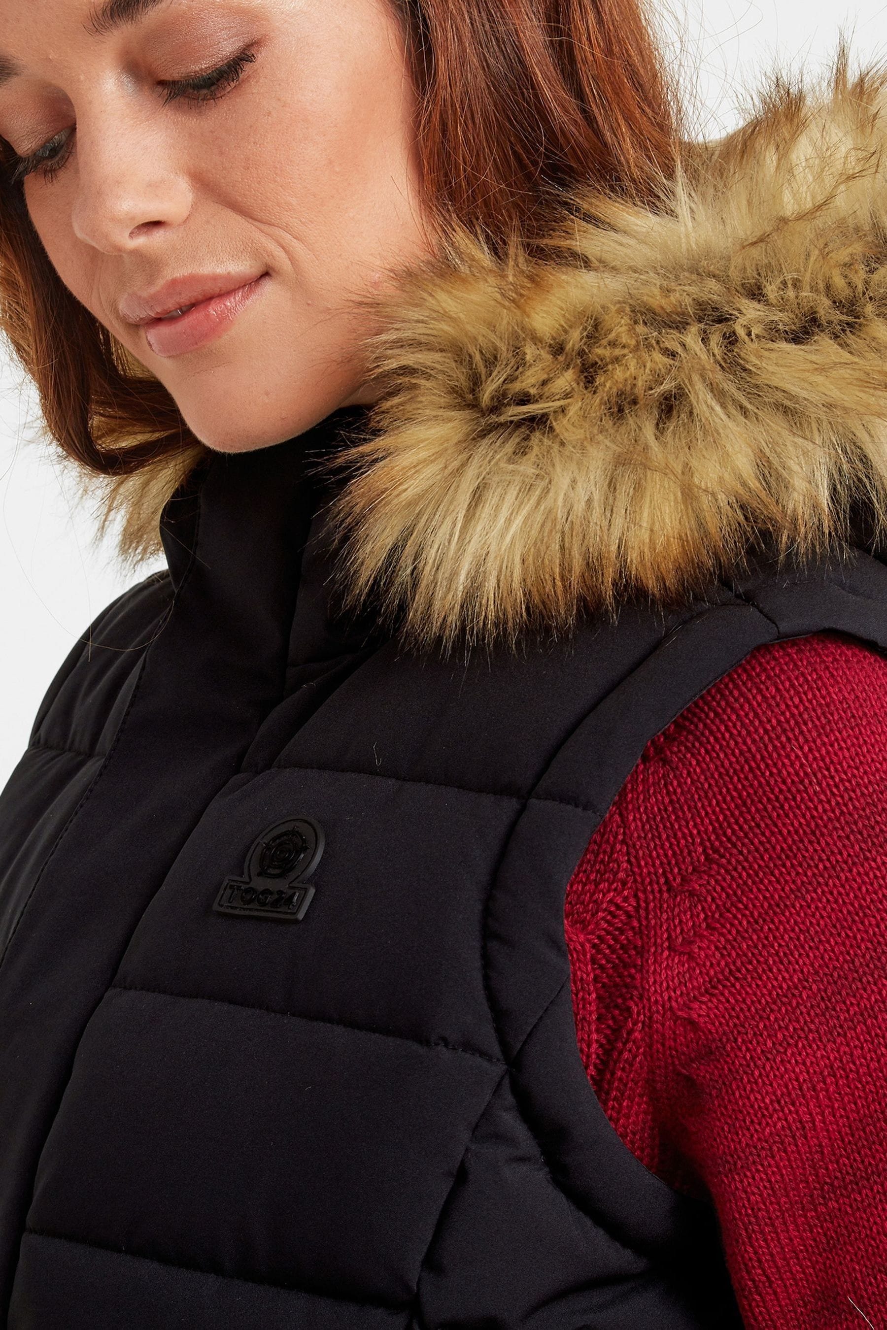 Buy Tog 24 Black Cowling Insulated Gilet from Next Canada