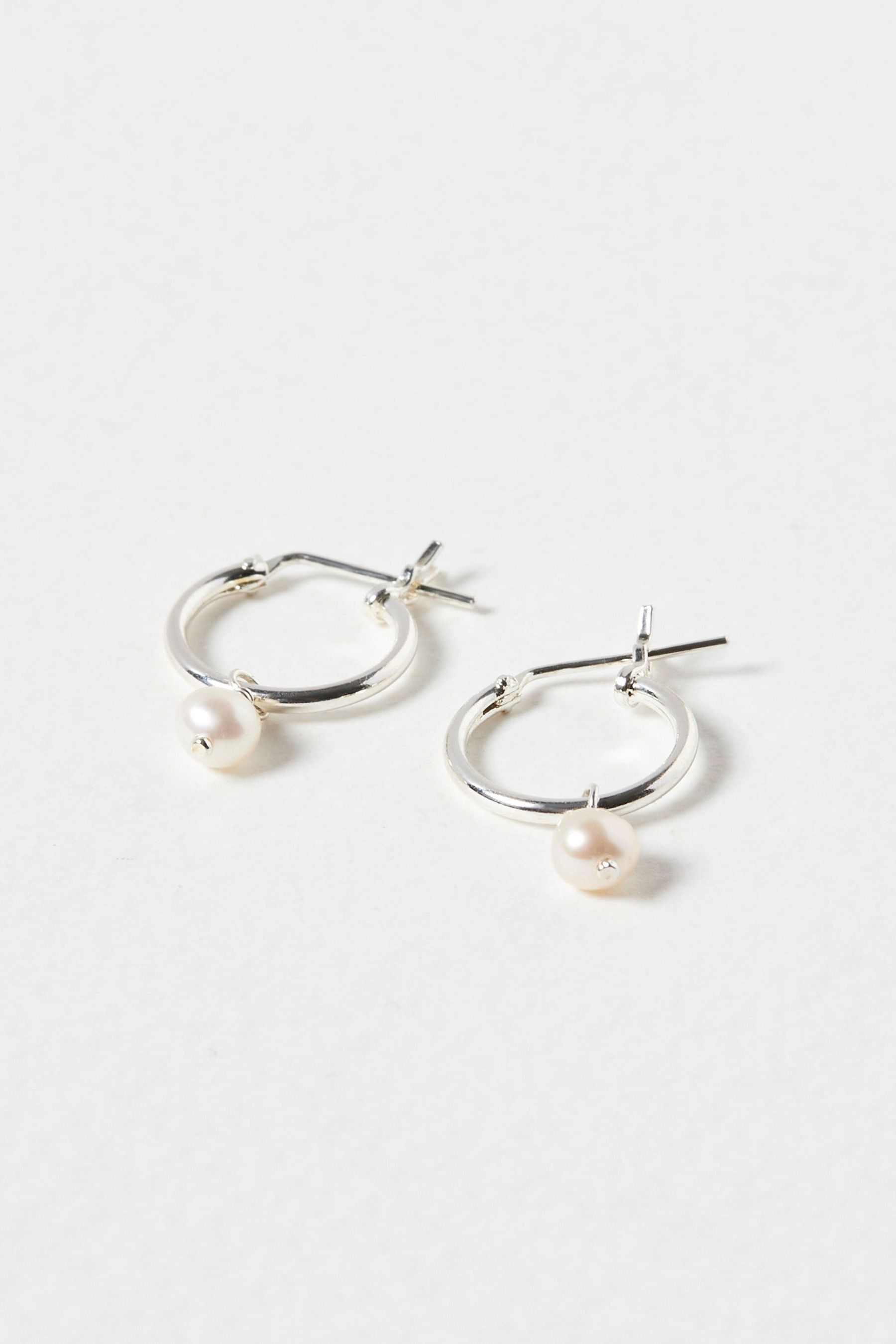 Oliver bonas silver hoop earrings sales