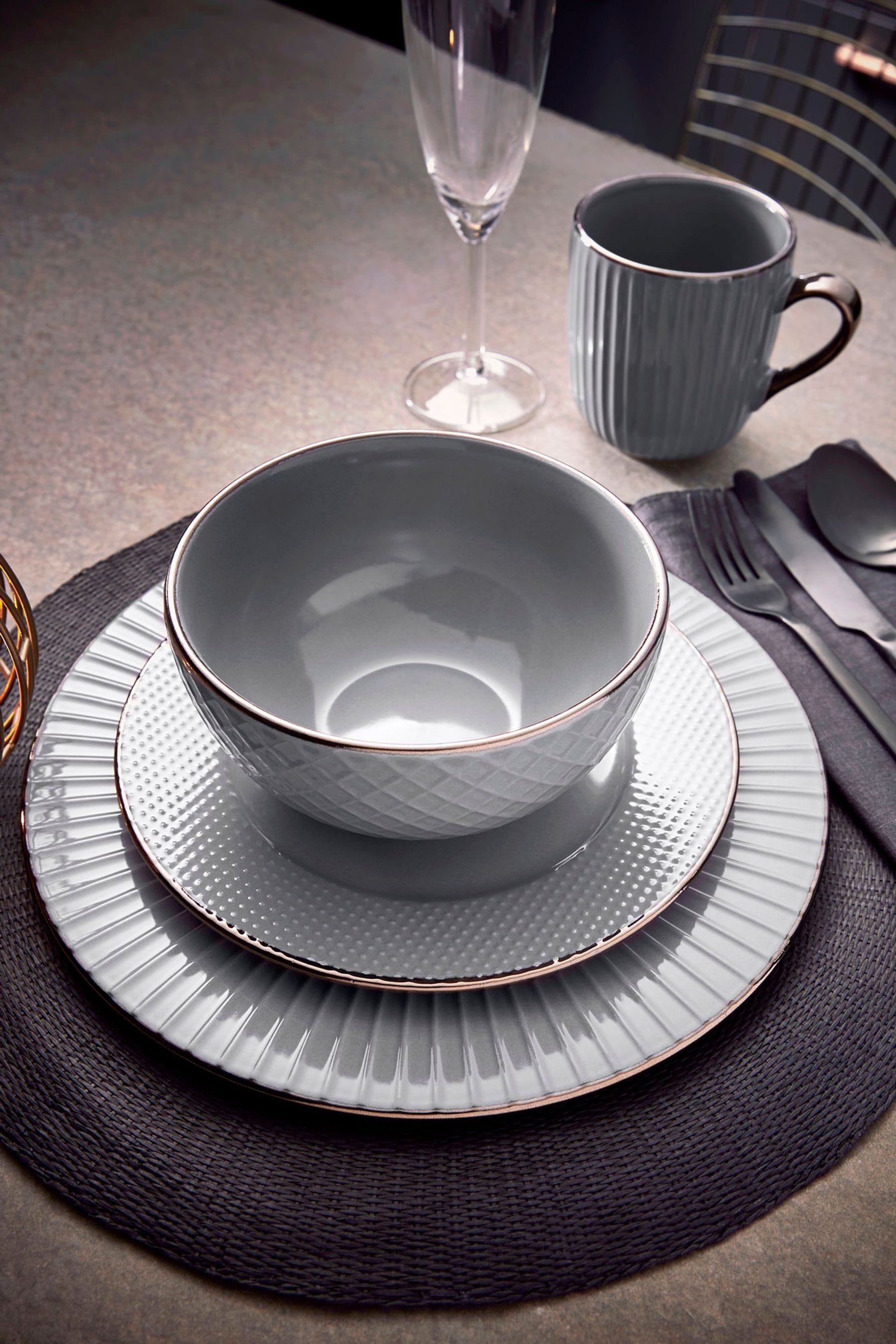 Next dinner service outlet