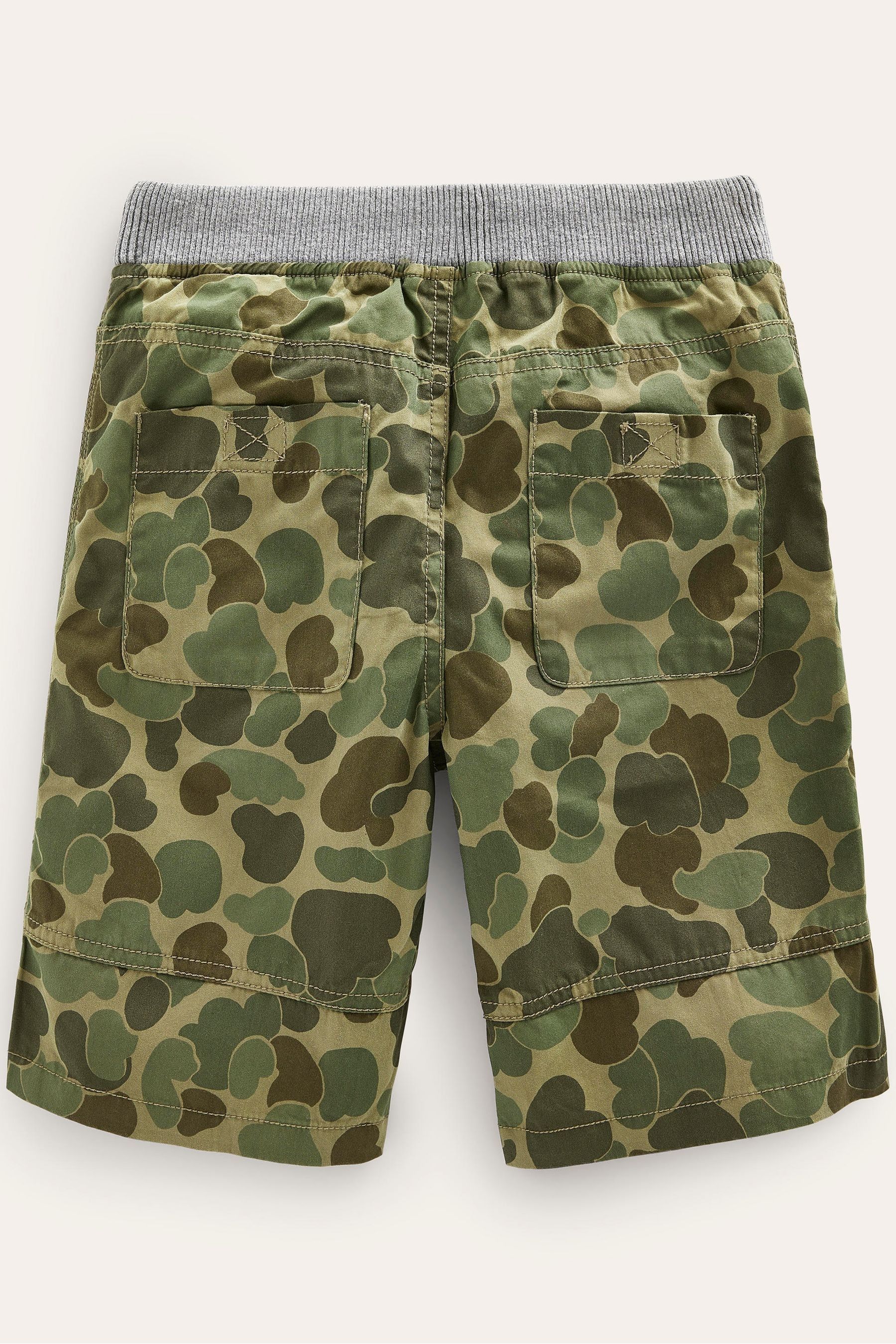 Boden adventure shorts top