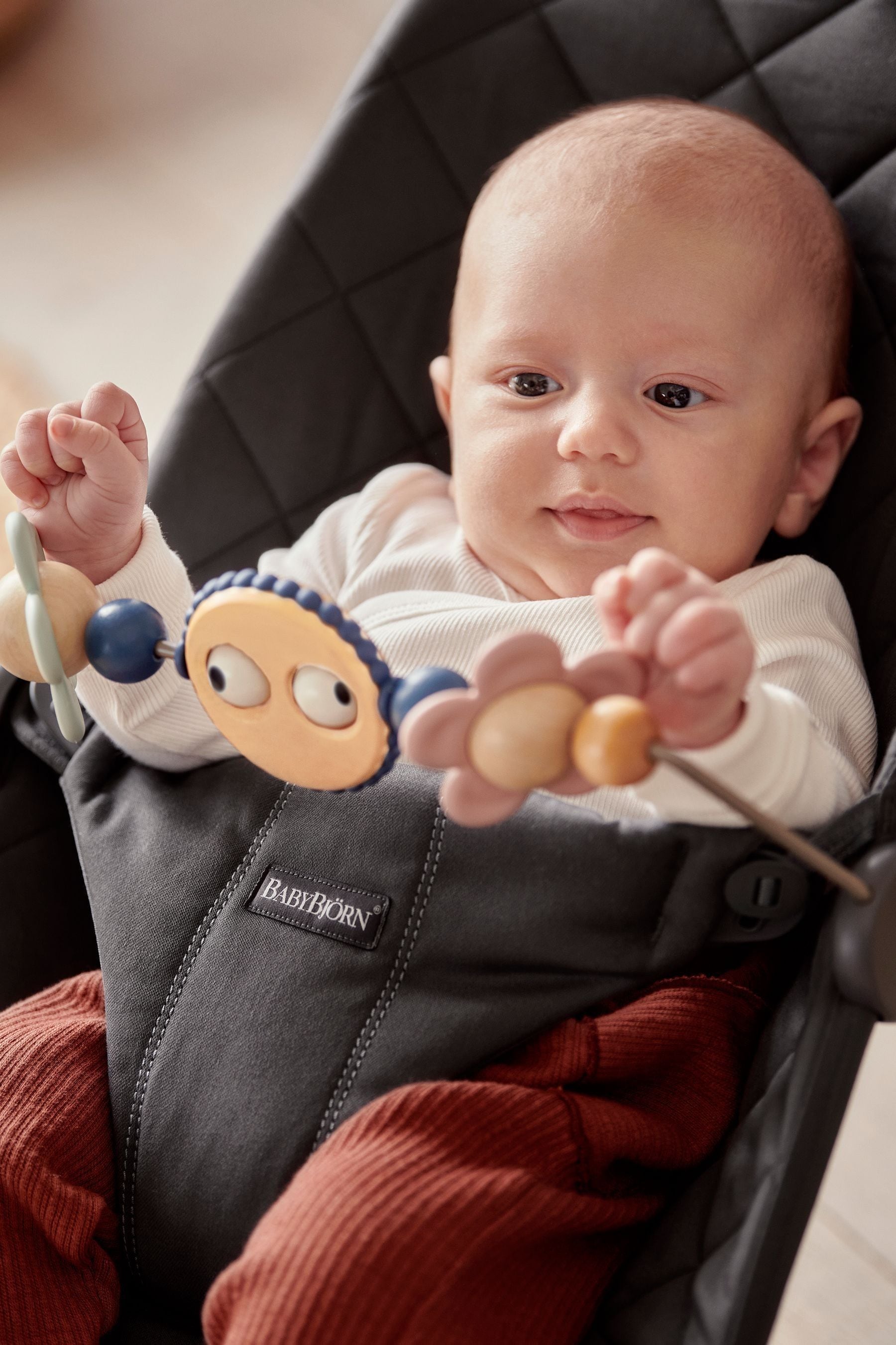 Babybjorn bouncer hotsell boots