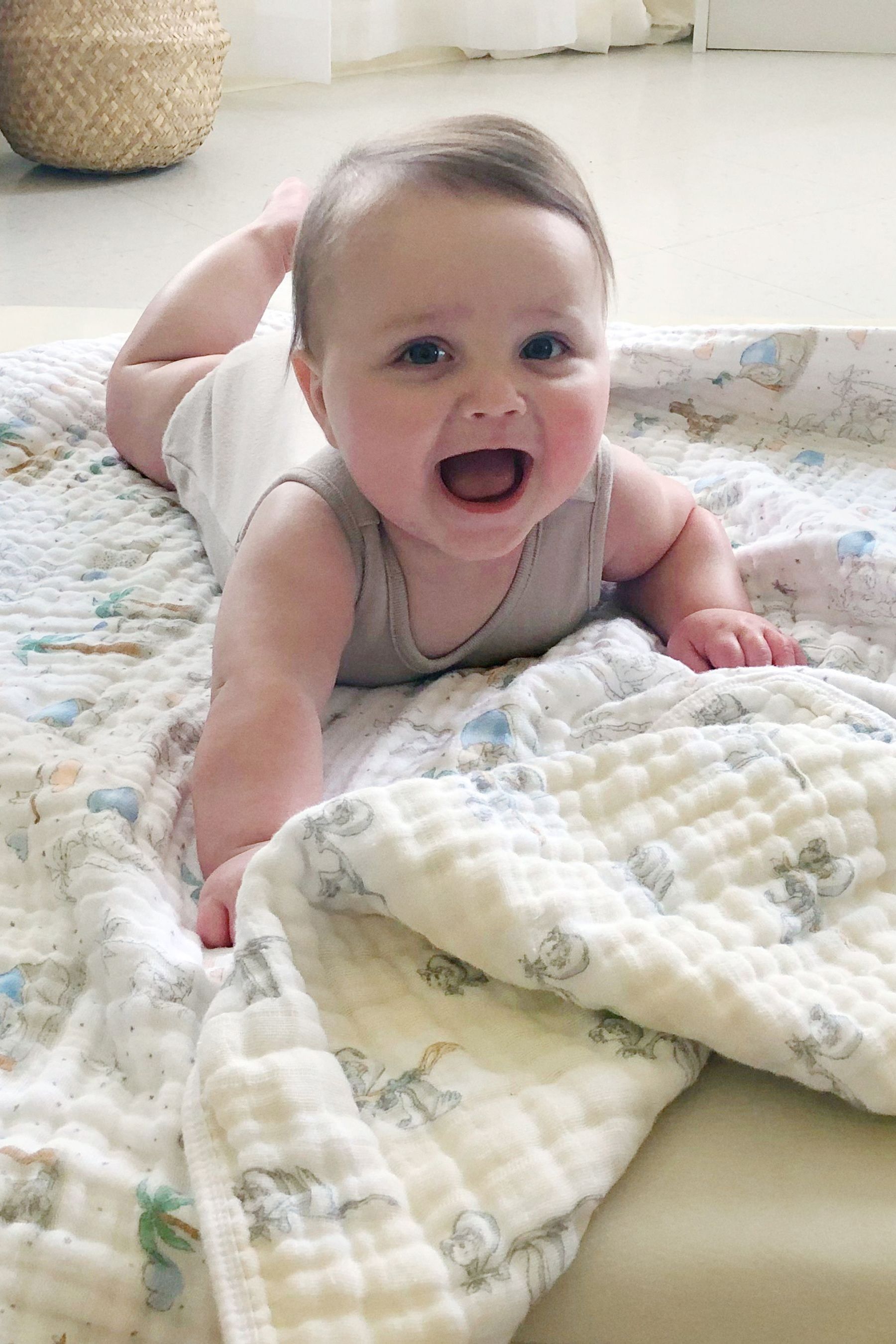 Buy aden anais White 100 Cotton Blanket from Next Luxembourg