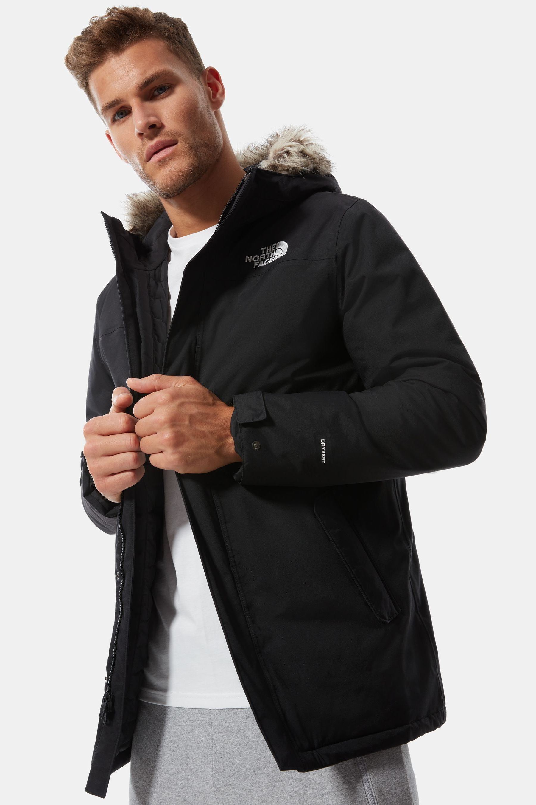 Buy The North Face Zaneck Jacket from Next Austria