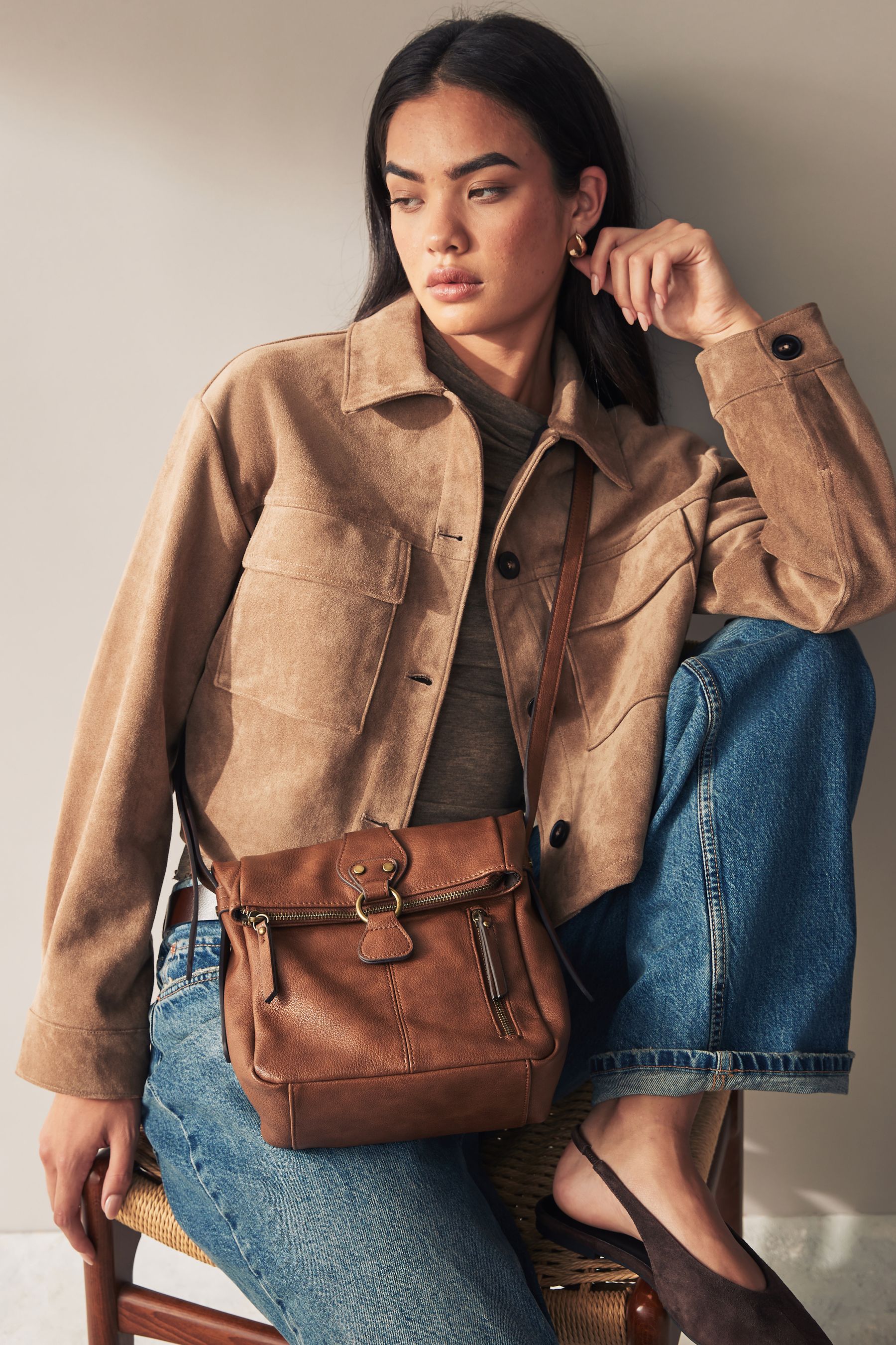 Shoulder store bag next