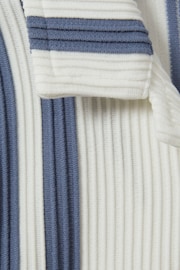 Reiss White/Airforce Blue Castle Senior Ribbed Cuban Collar Shirt - Image 4 of 6