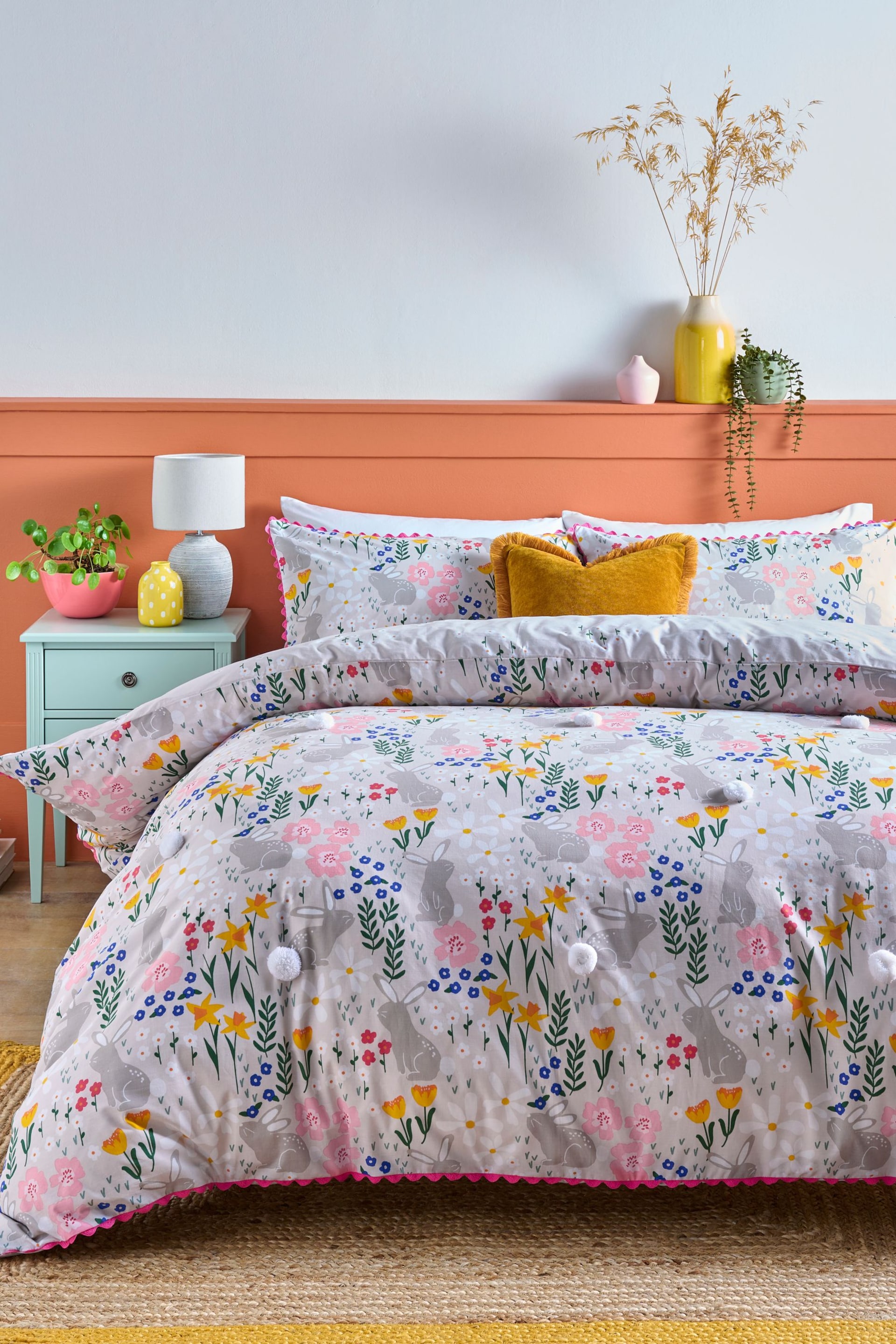 Bright Pom Pom Easter Bunny with Ric Rac Trim Duvet Cover and Pillowcase Set - Image 2 of 9