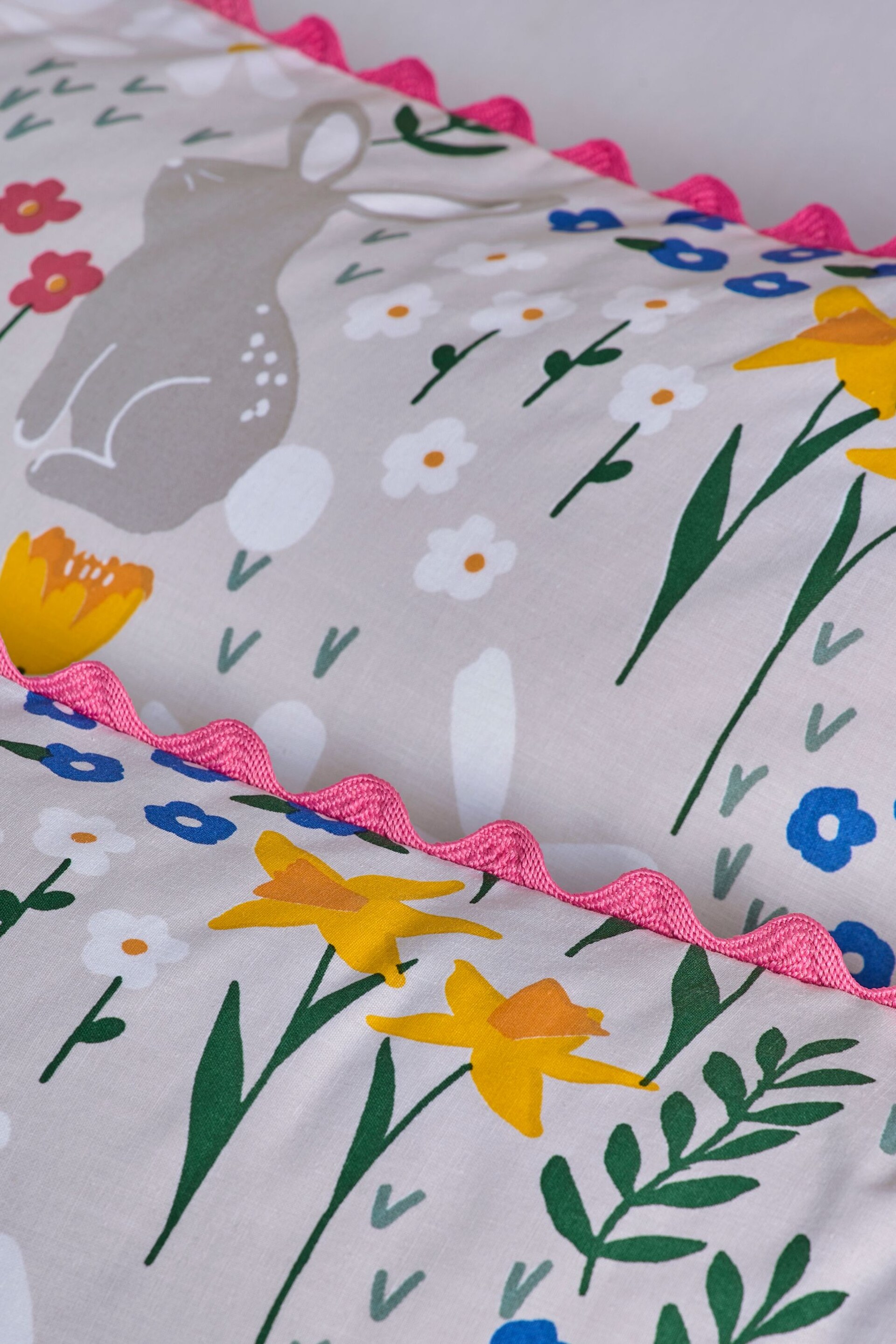 Bright Pom Pom Easter Bunny with Ric Rac Trim Duvet Cover and Pillowcase Set - Image 6 of 9