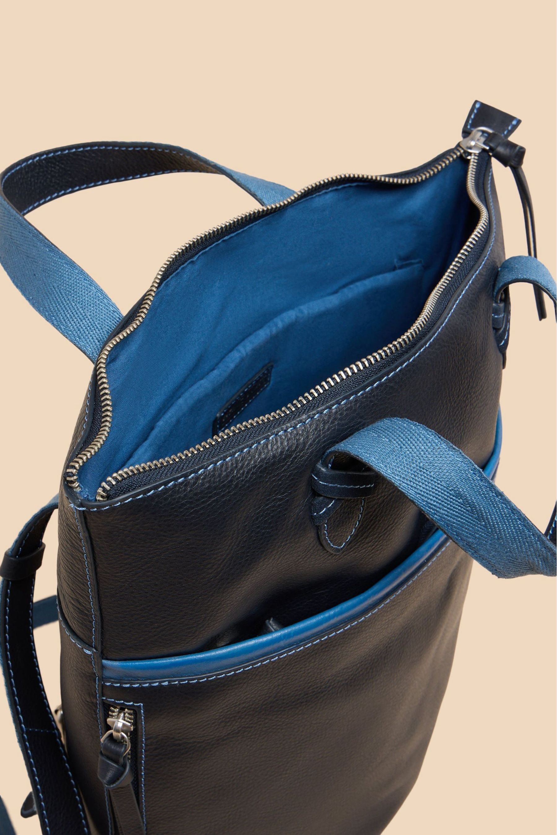 Leather convertible bag 2025