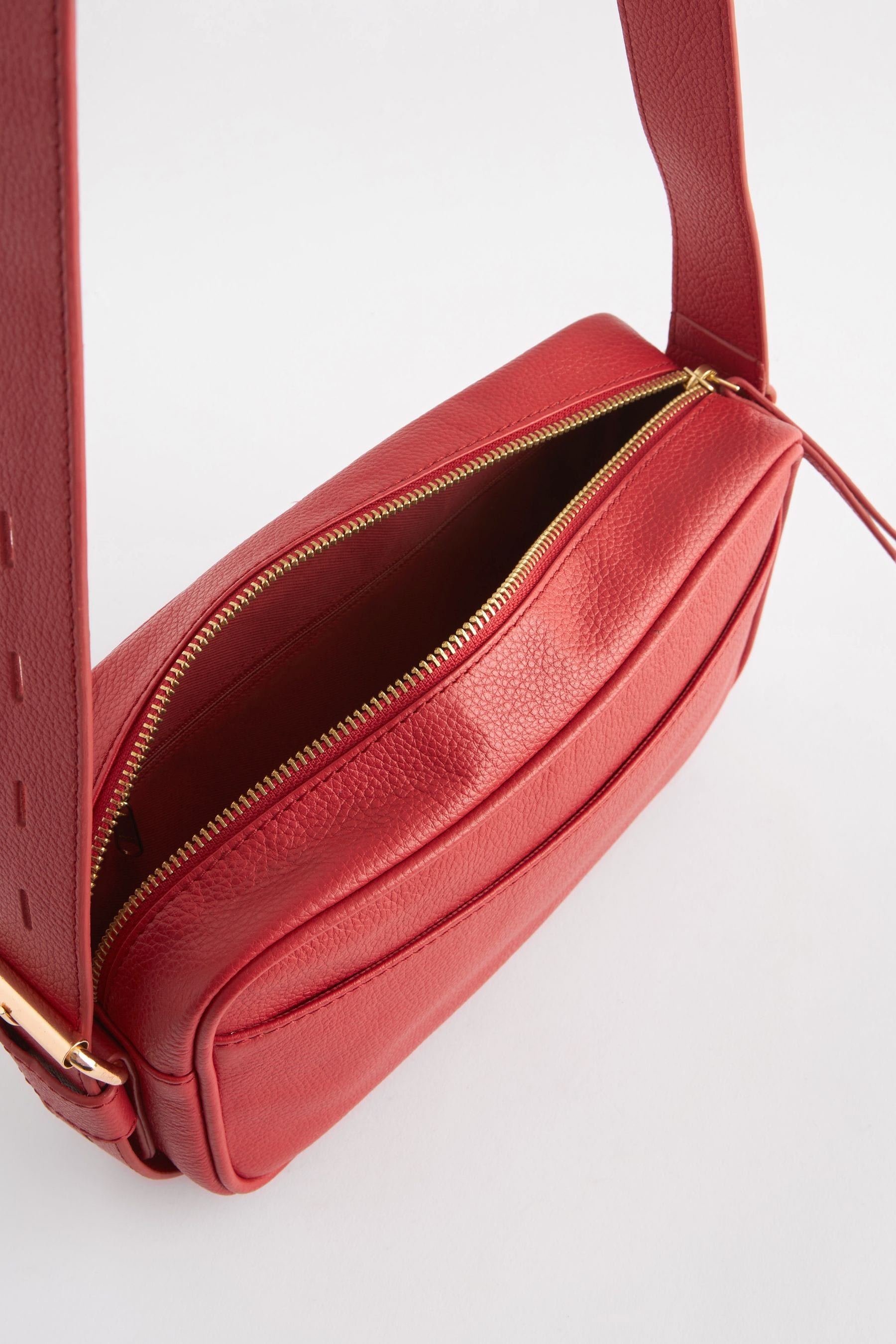 Red sales handbag next
