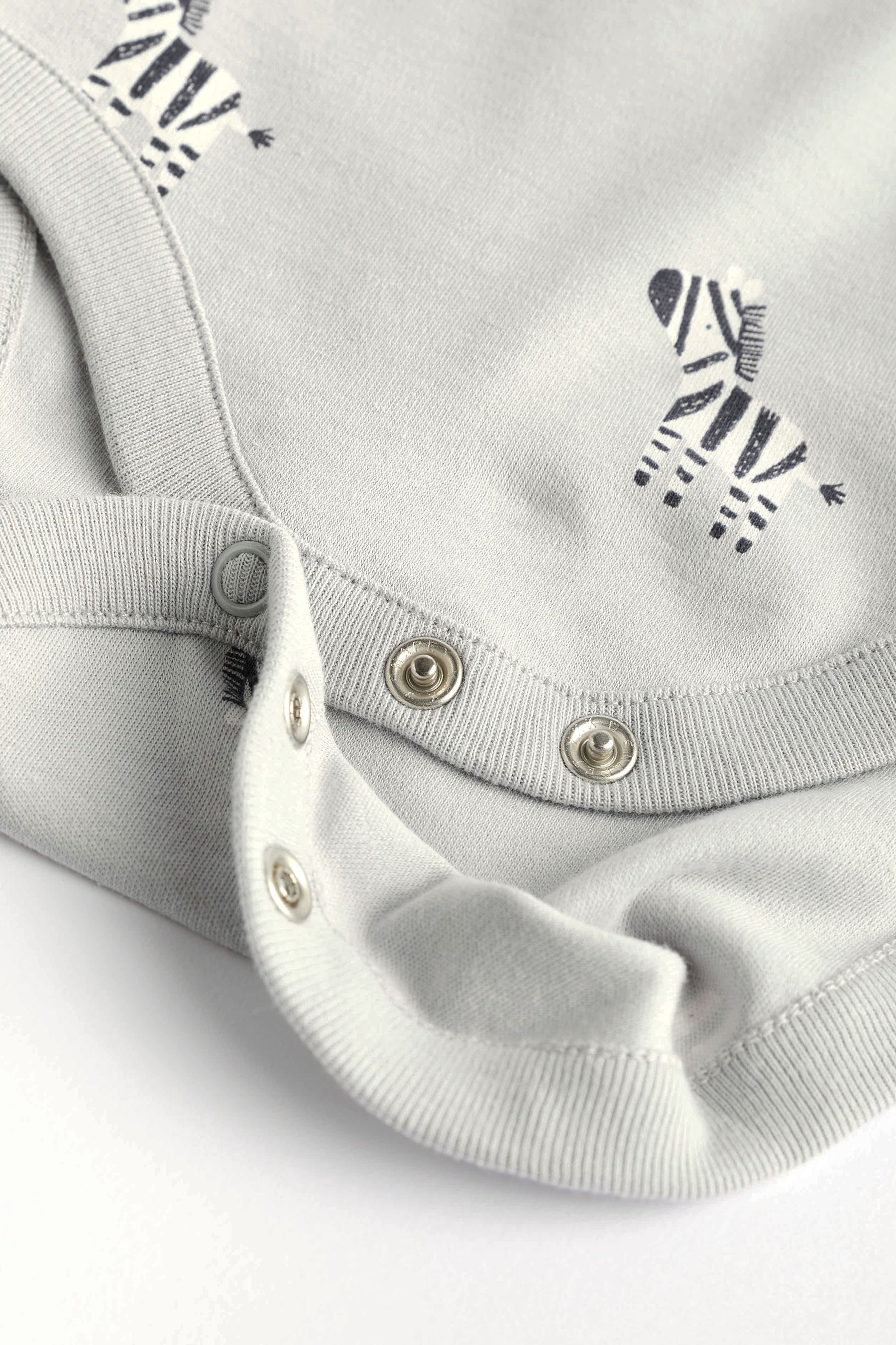 Monochrome baby clothes uk sales