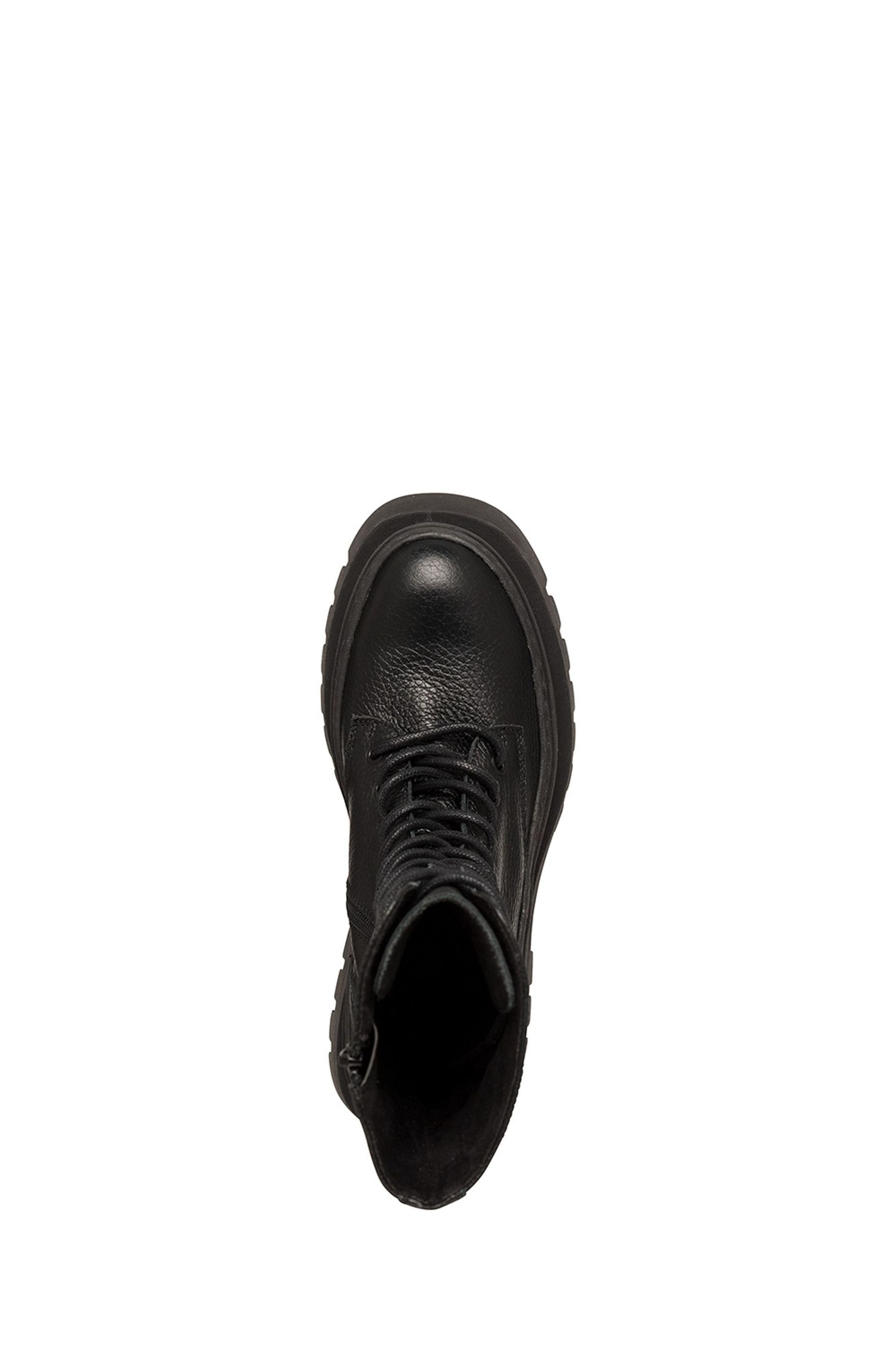 Steve madden south coast store