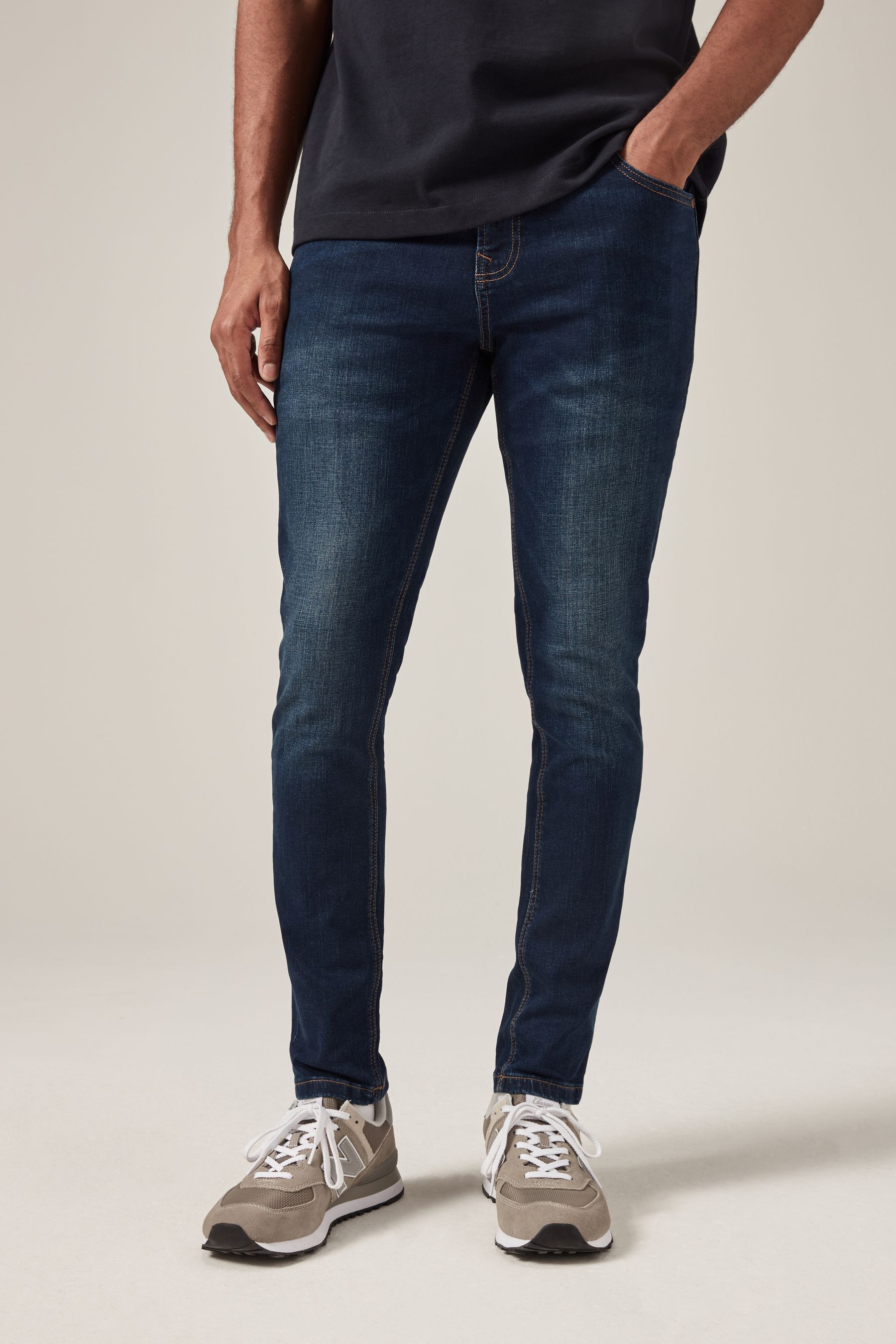 Skinny super skinny top