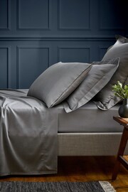 Bedeck of Belfast Grey Bob 600TC Egyptian Cotton Flat Sheet - Image 1 of 2