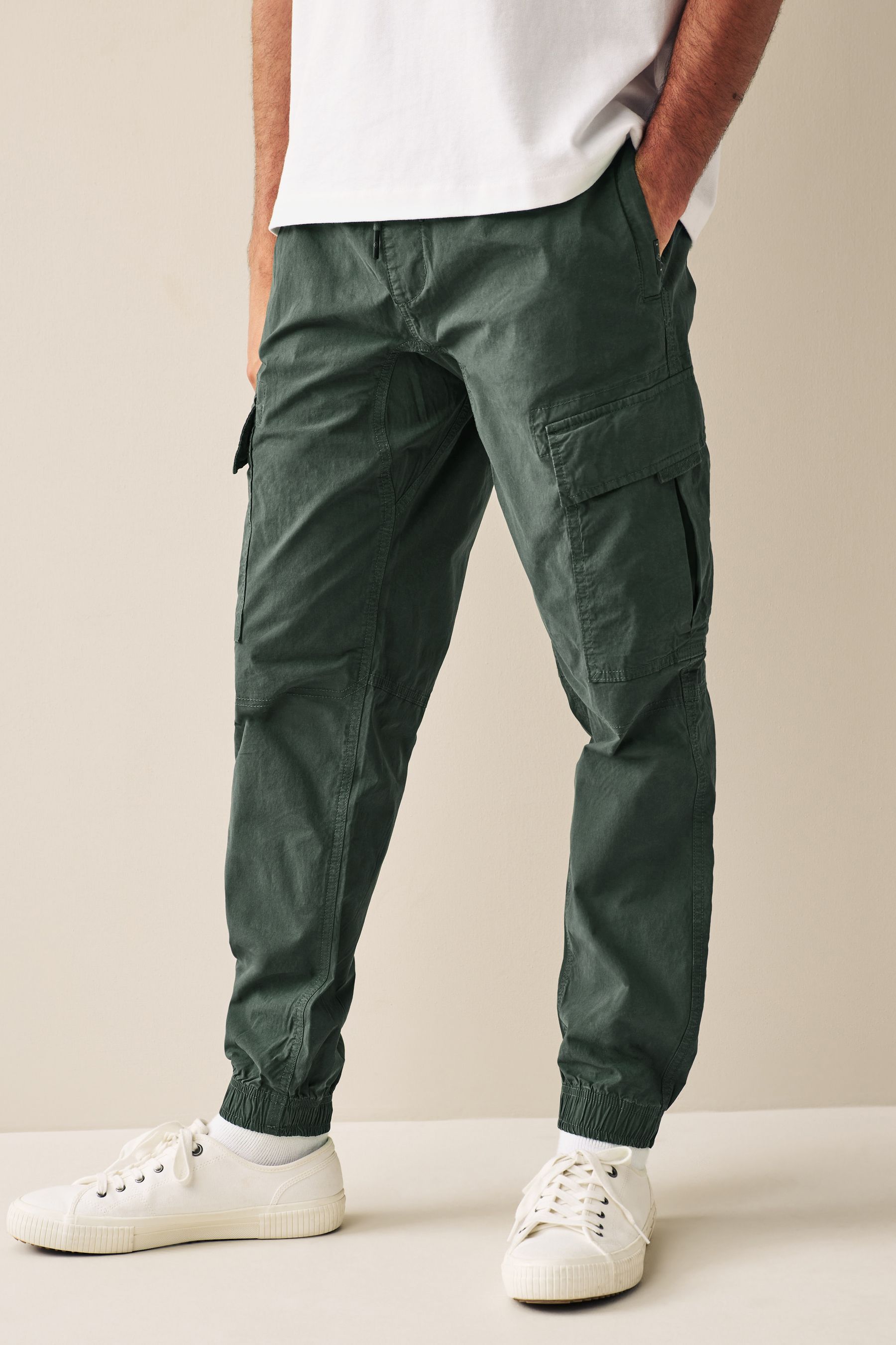 Dark green hotsell cargo trousers