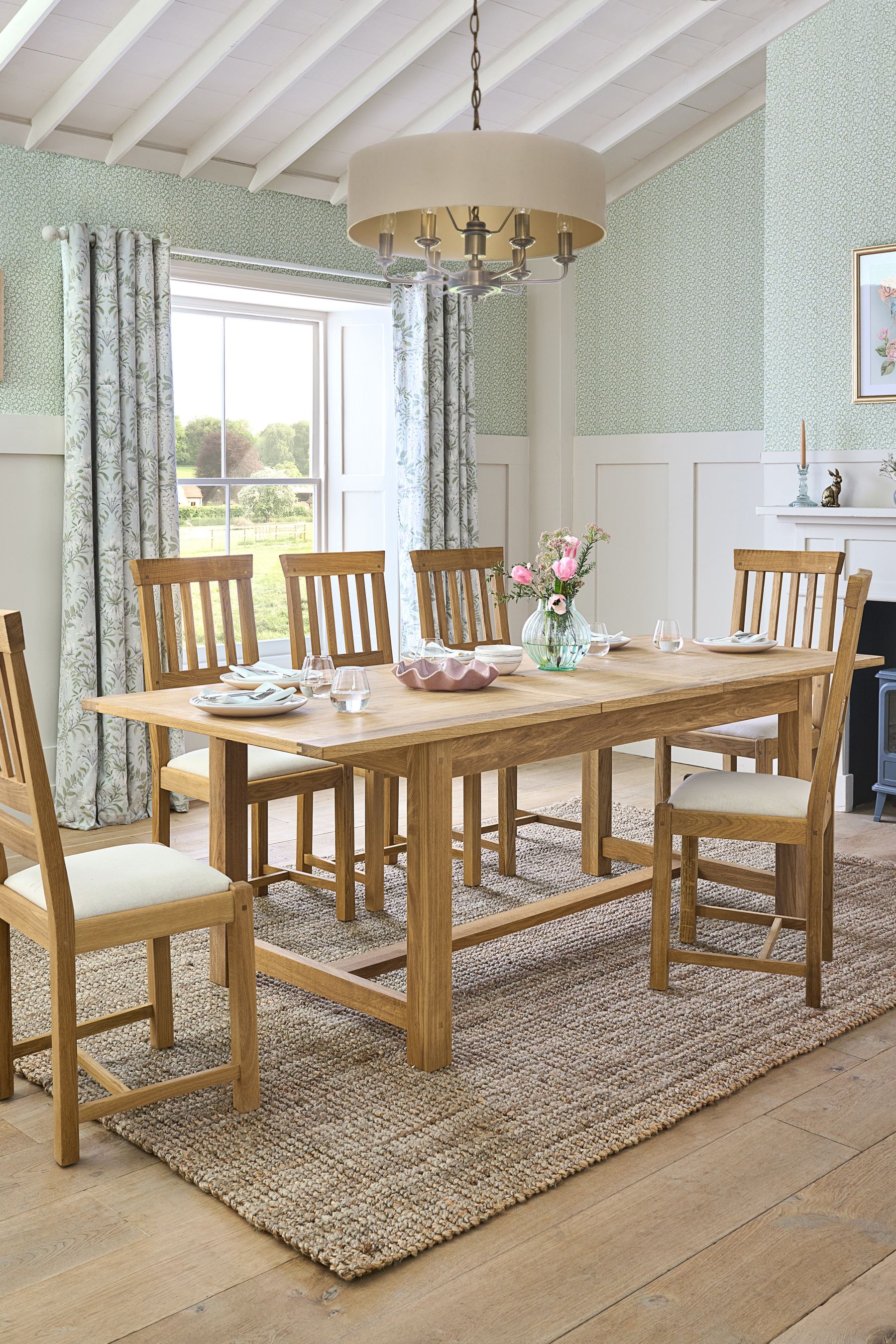Laura Ashley Oak Milton Extending Dining Table