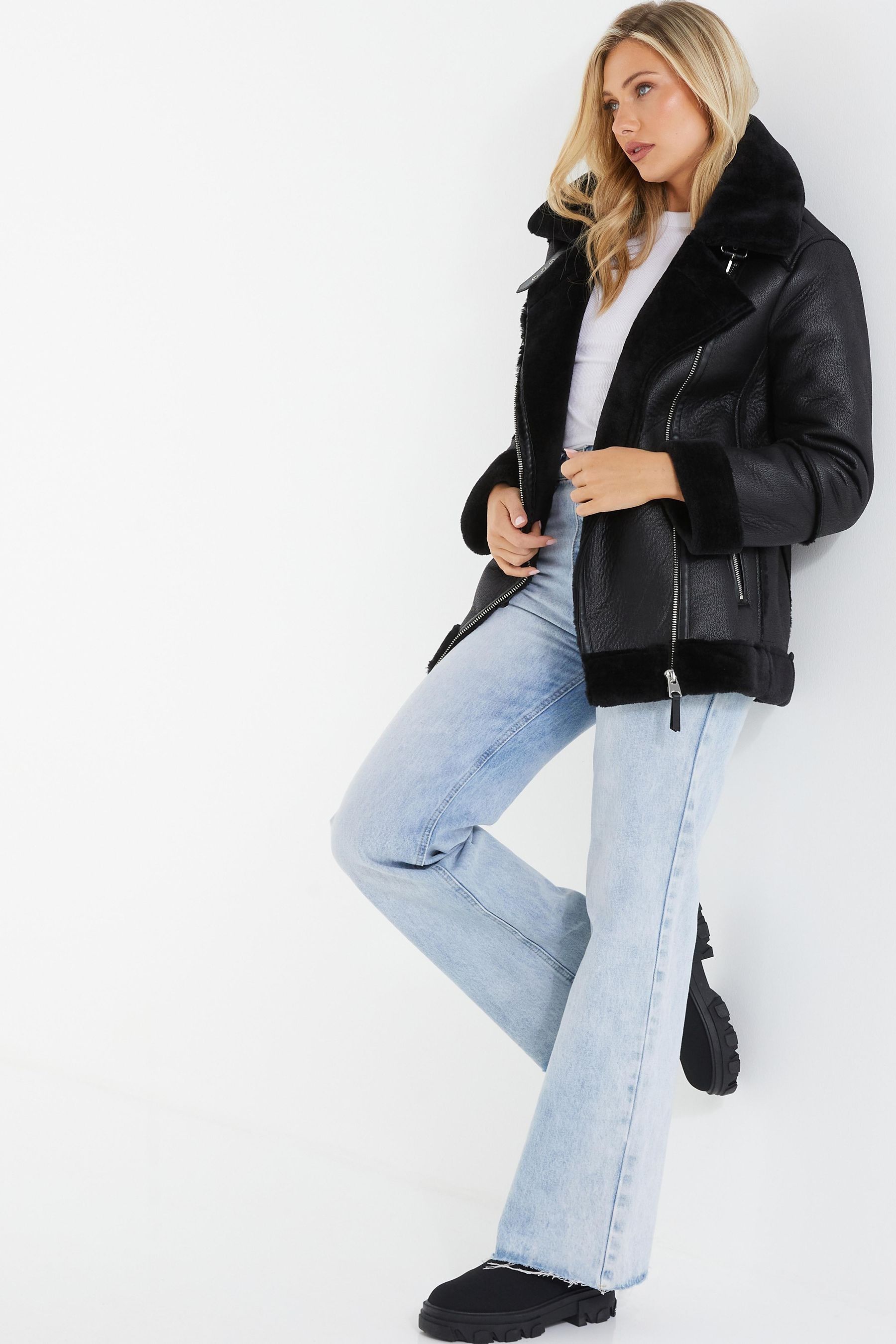 Quiz faux discount fur jacket black