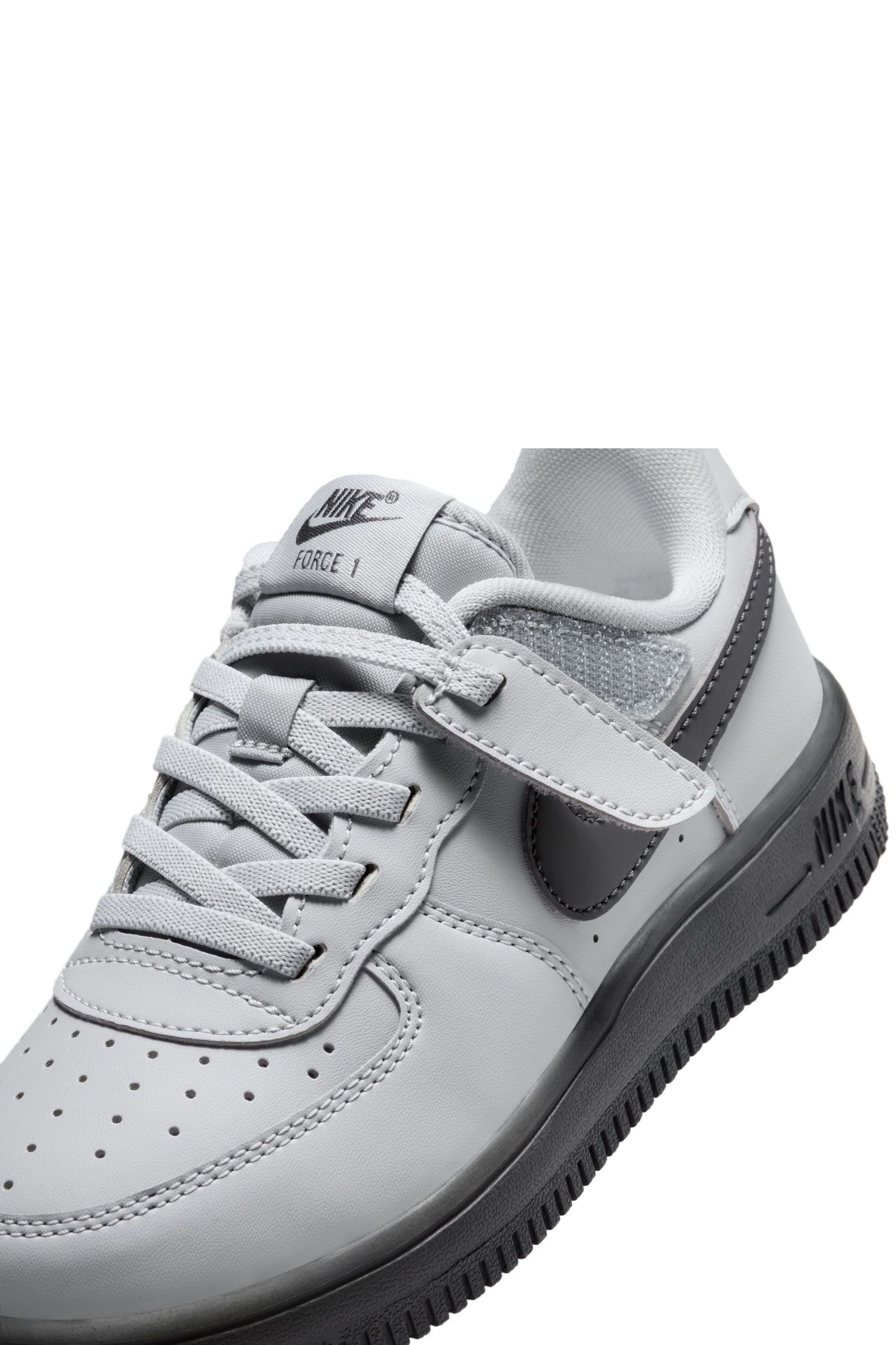 Junior grey nike air force 1 outlet