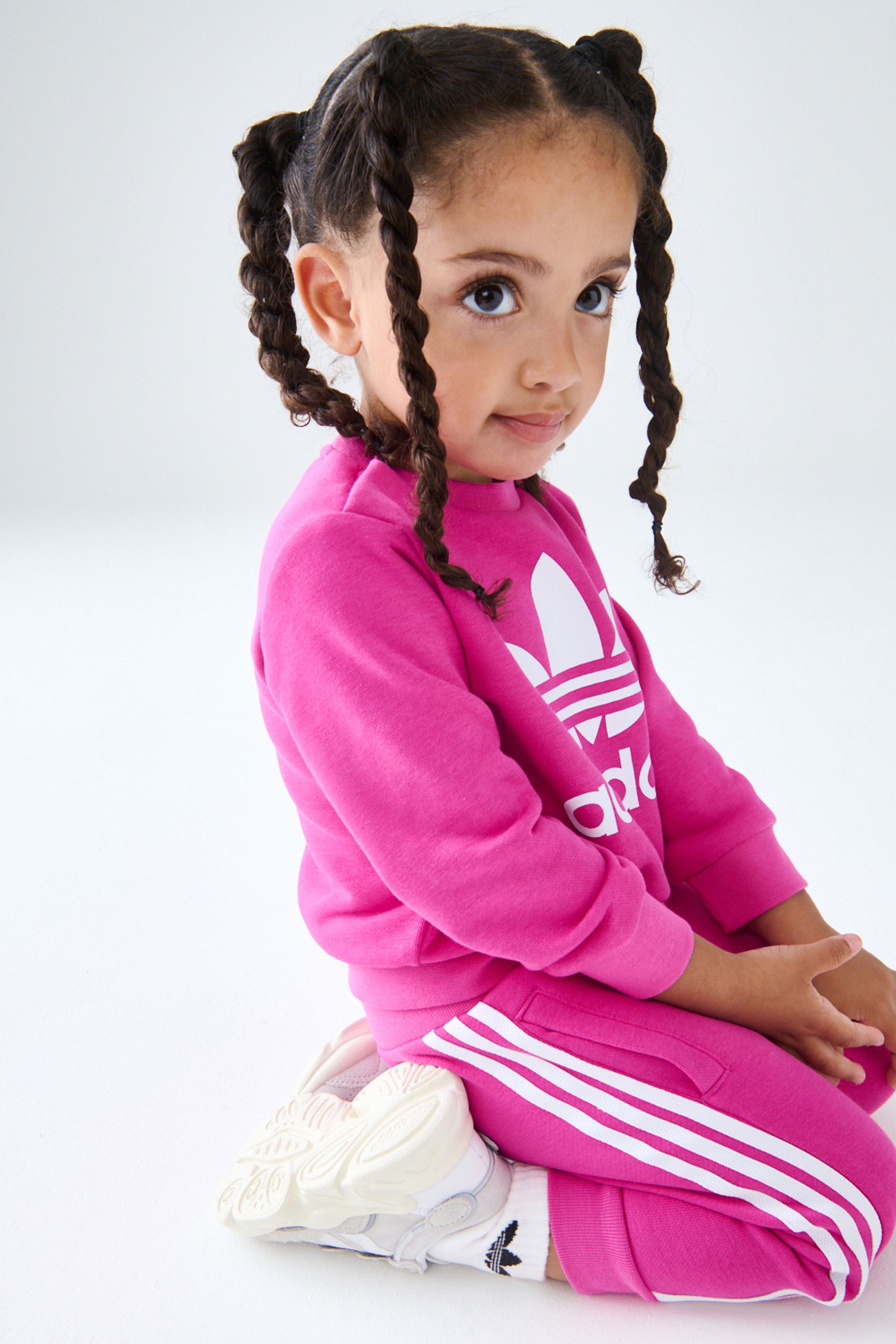 Little girl pink adidas shop