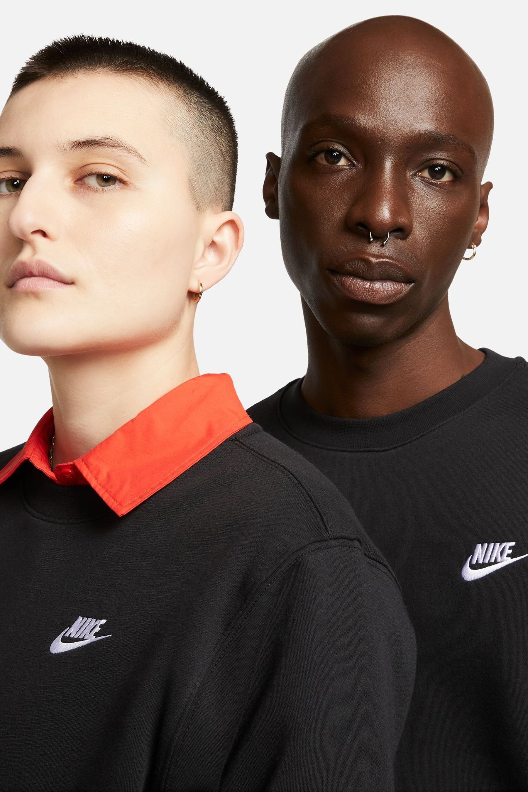 Mens black nike deals crew neck sweatshirt