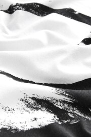 Black/White Floral Print Long Sleeve Tie Back Bubblehem Top - Image 6 of 6