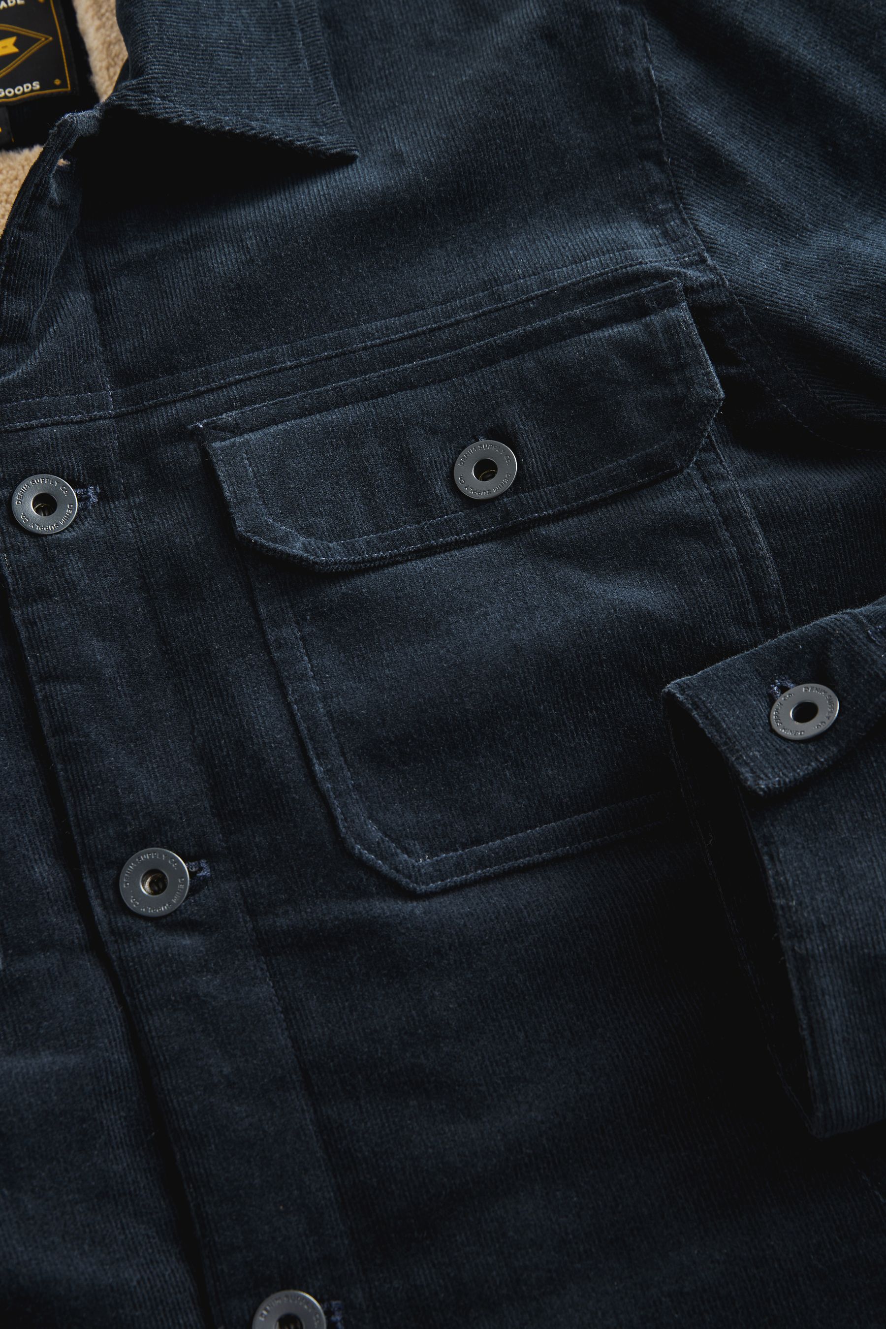 Black colour block borg trucker jacket online