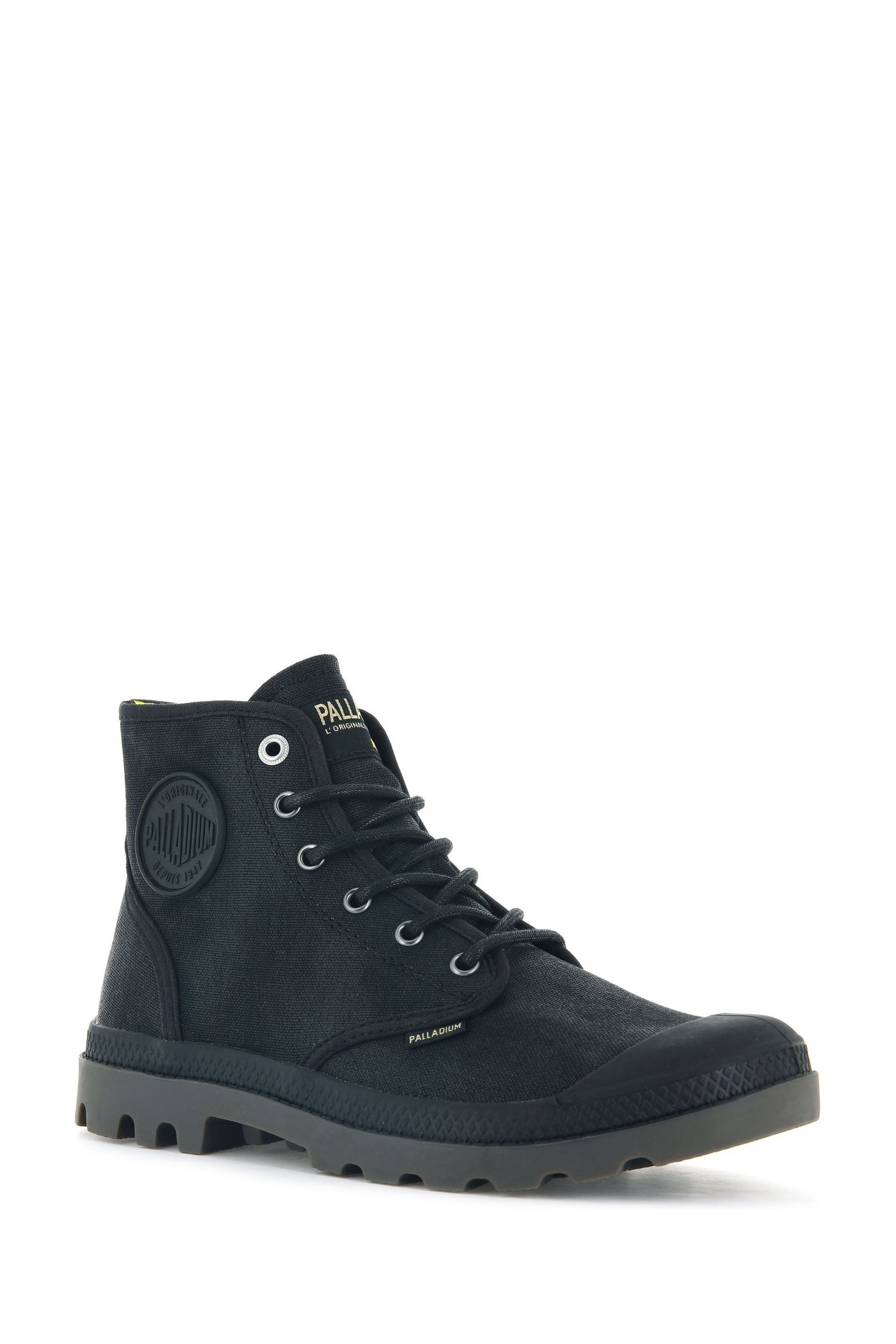 Palladium Pampa Wax Black Boots