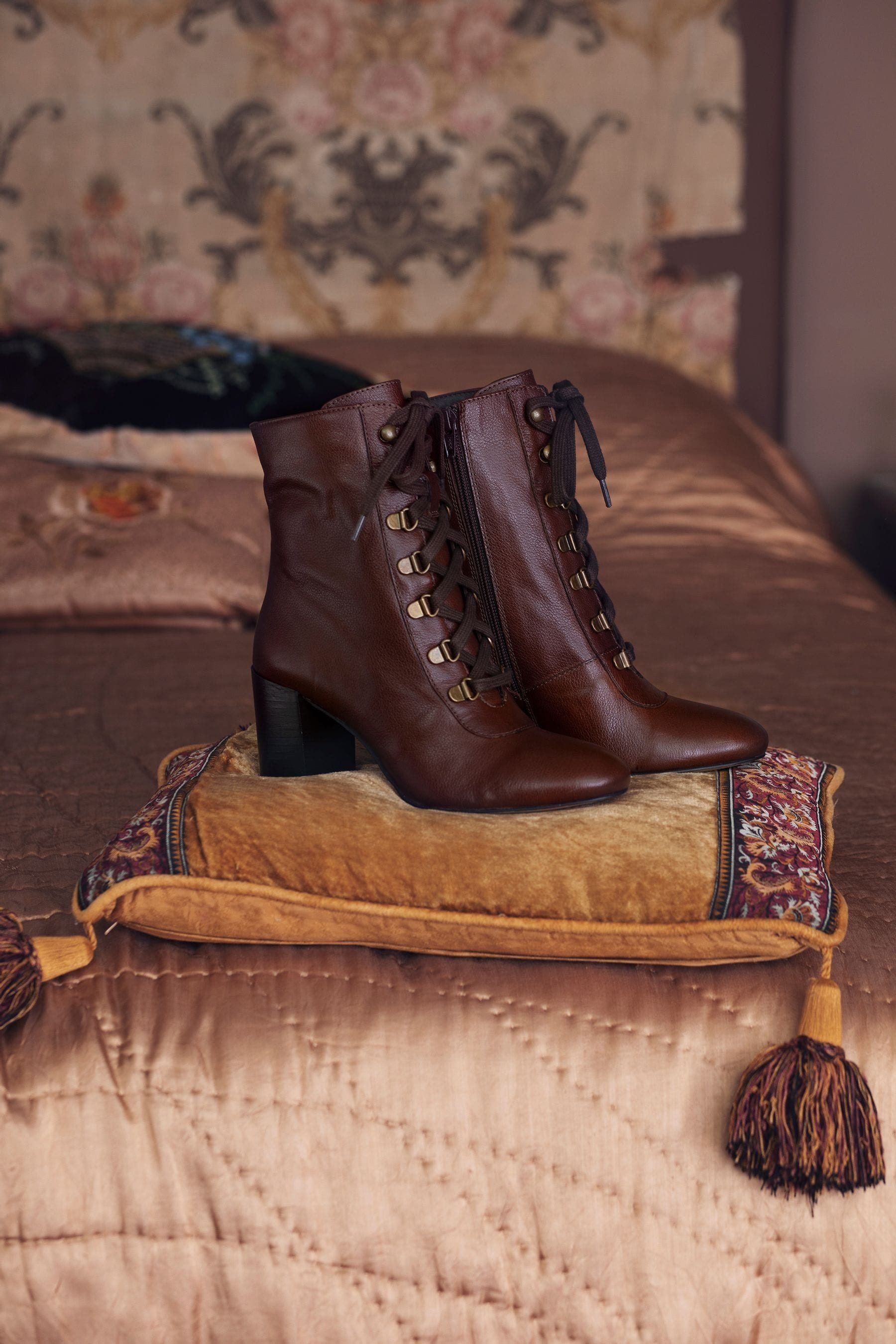 Heel boots sale with laces