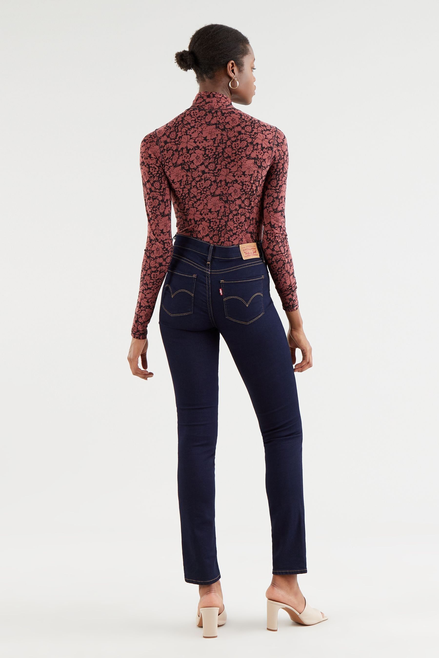 Levi's sky high deals