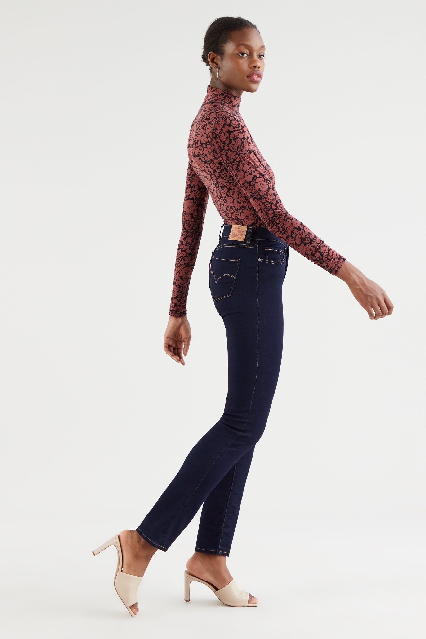 Levi's women's slimming outlet skinny jeans