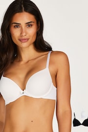 Hunkemoller 2-pack White & Black Padded Underwired Bras - Image 2 of 7