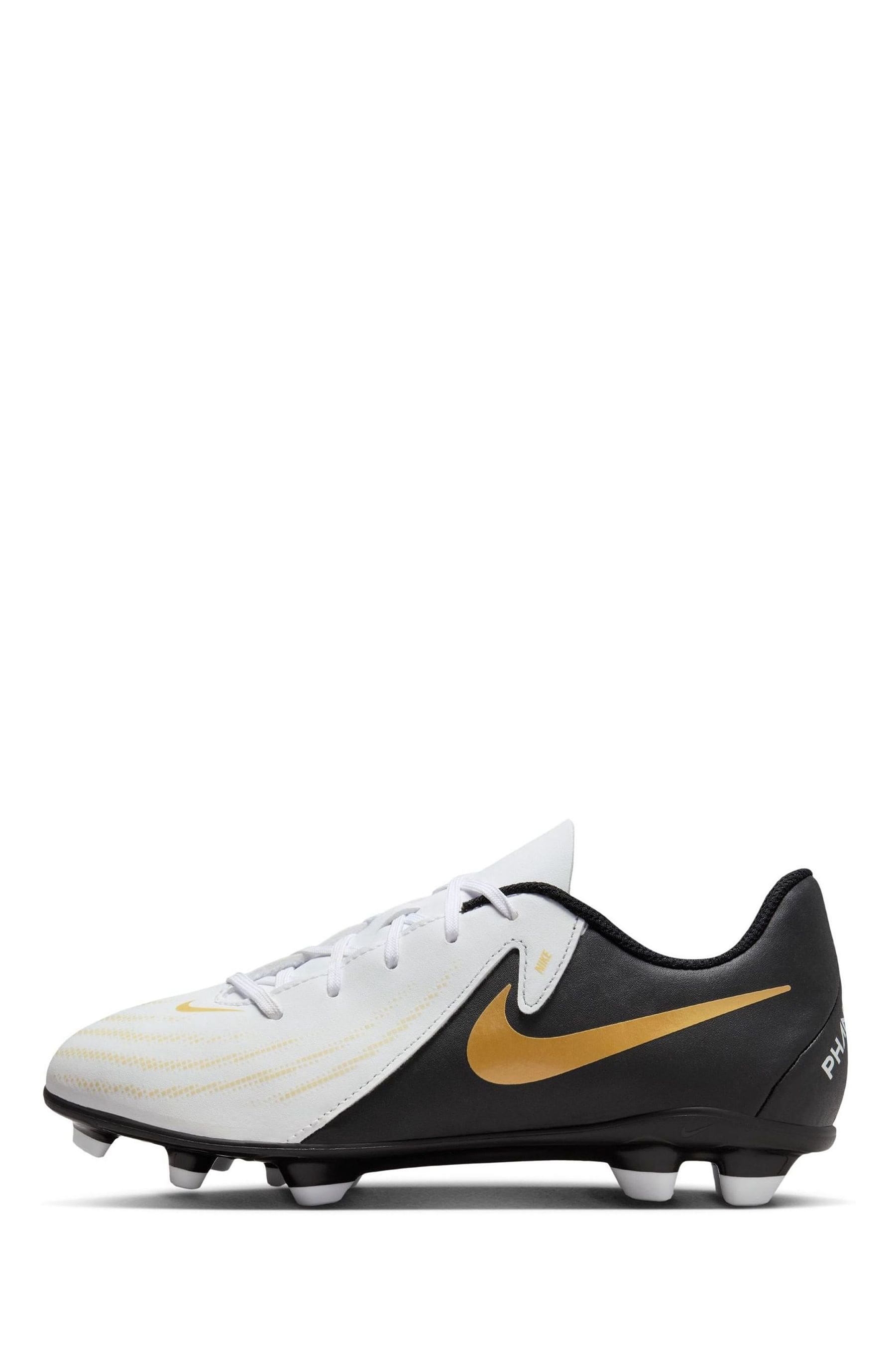 Nike factory store soccer cleats top