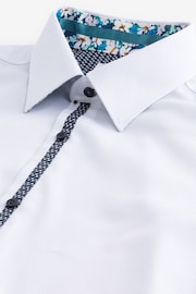 White Single Cuff Trimmed Formal Shirt - Image 7 of 8