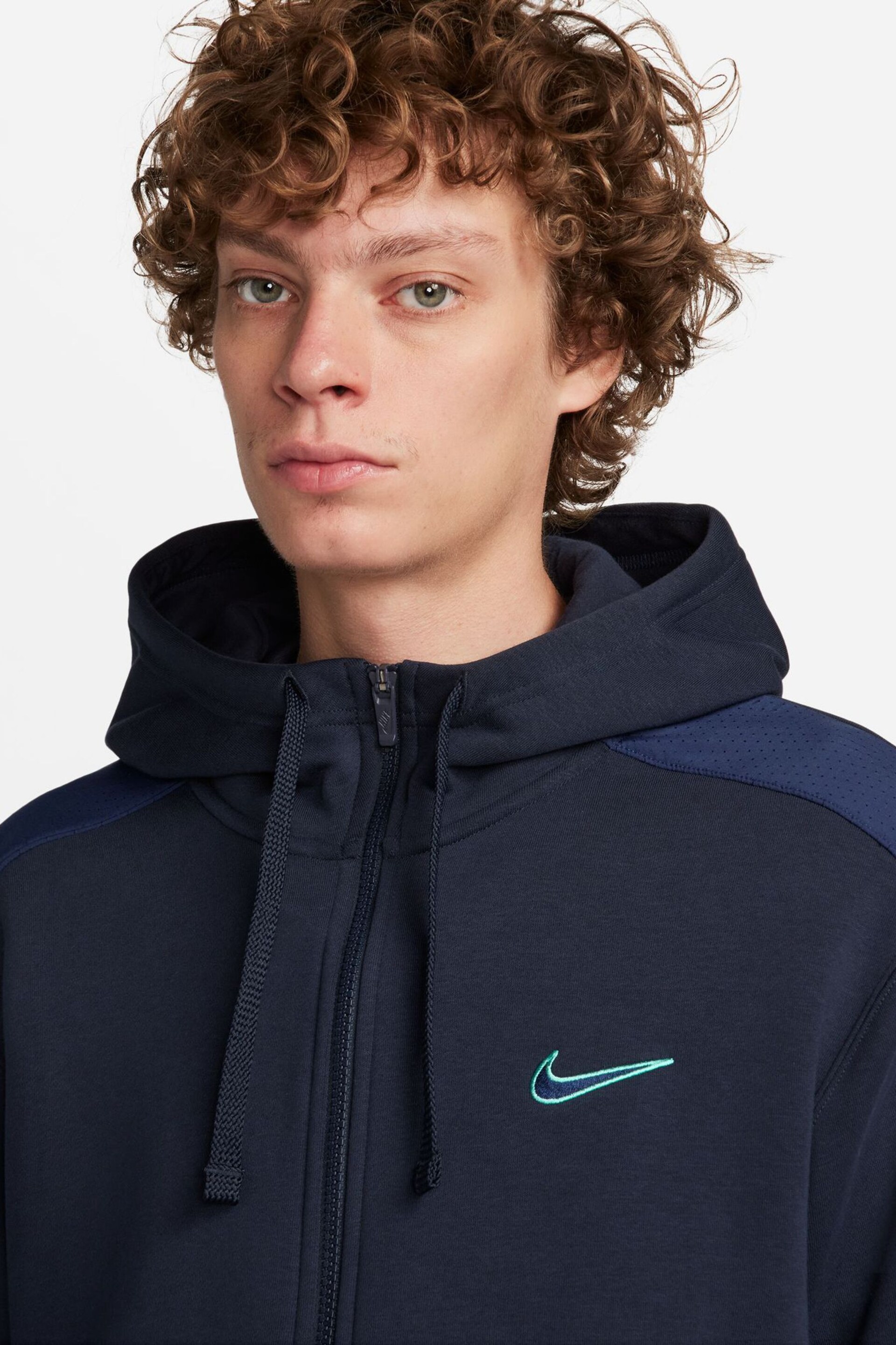 Nike Navy Sportswear Shoulder Blocking Hoodie - Image 4 of 7