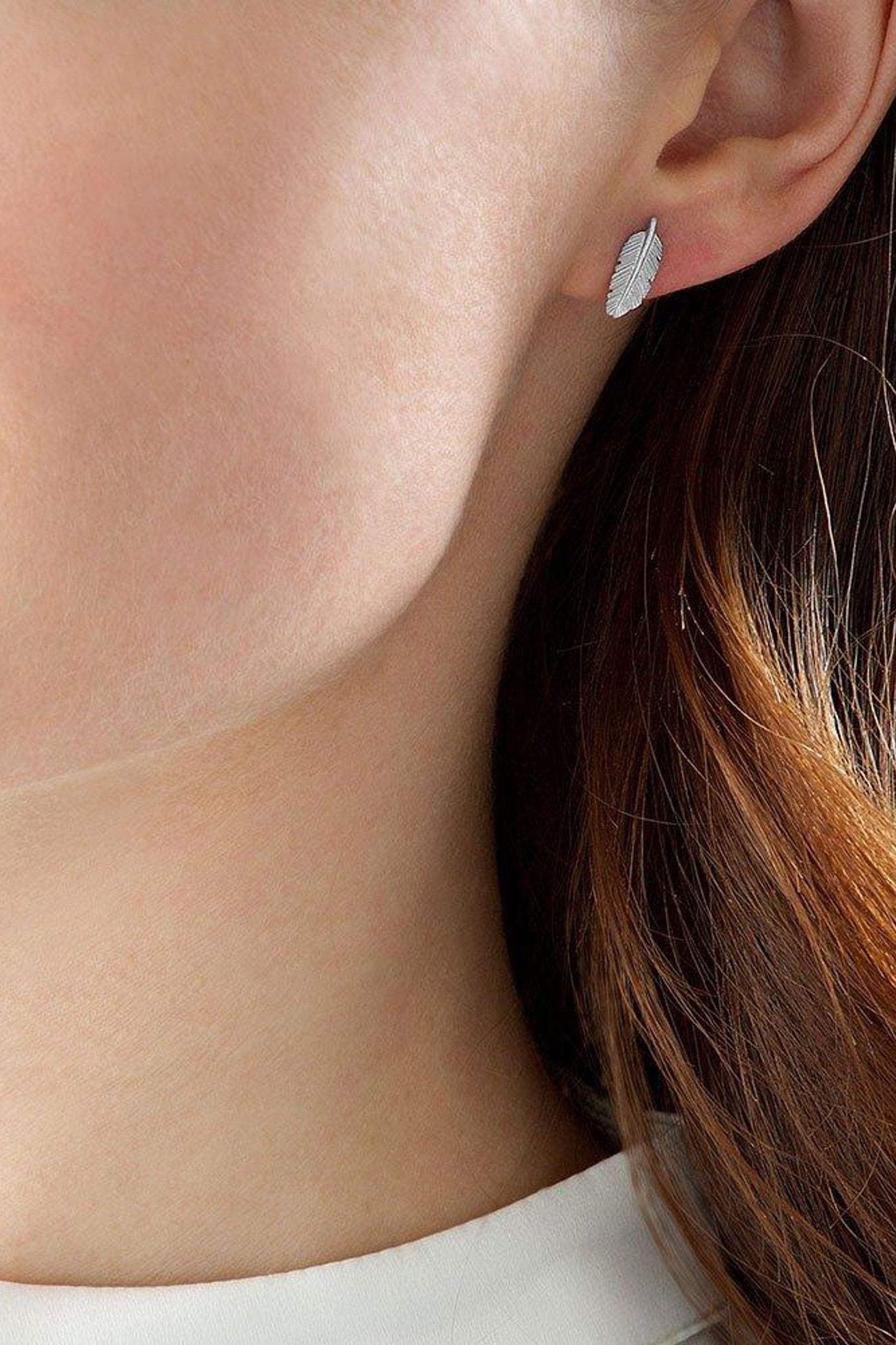 Beaverbrooks silver store stud earrings