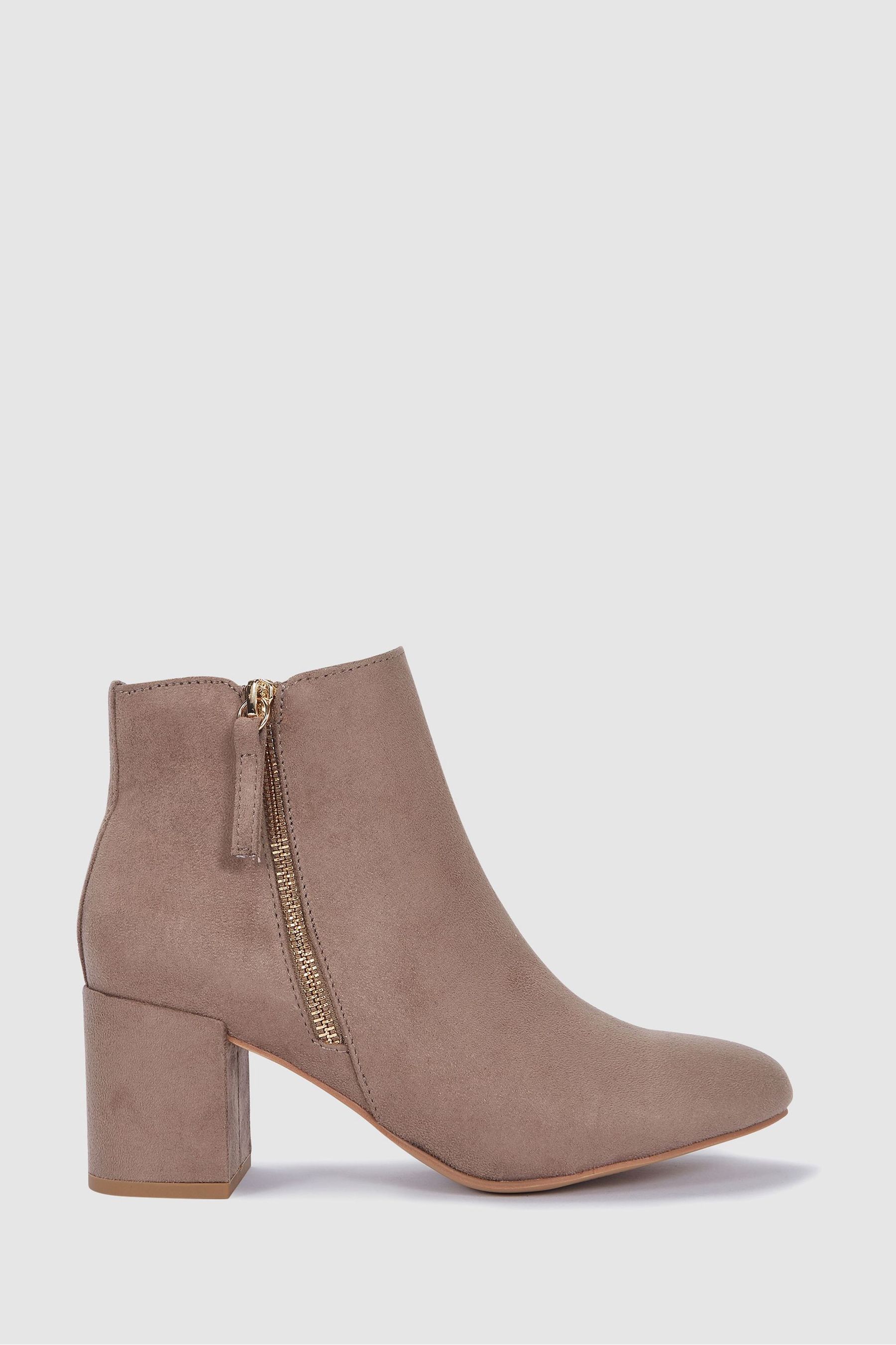 Novo long boots cheap