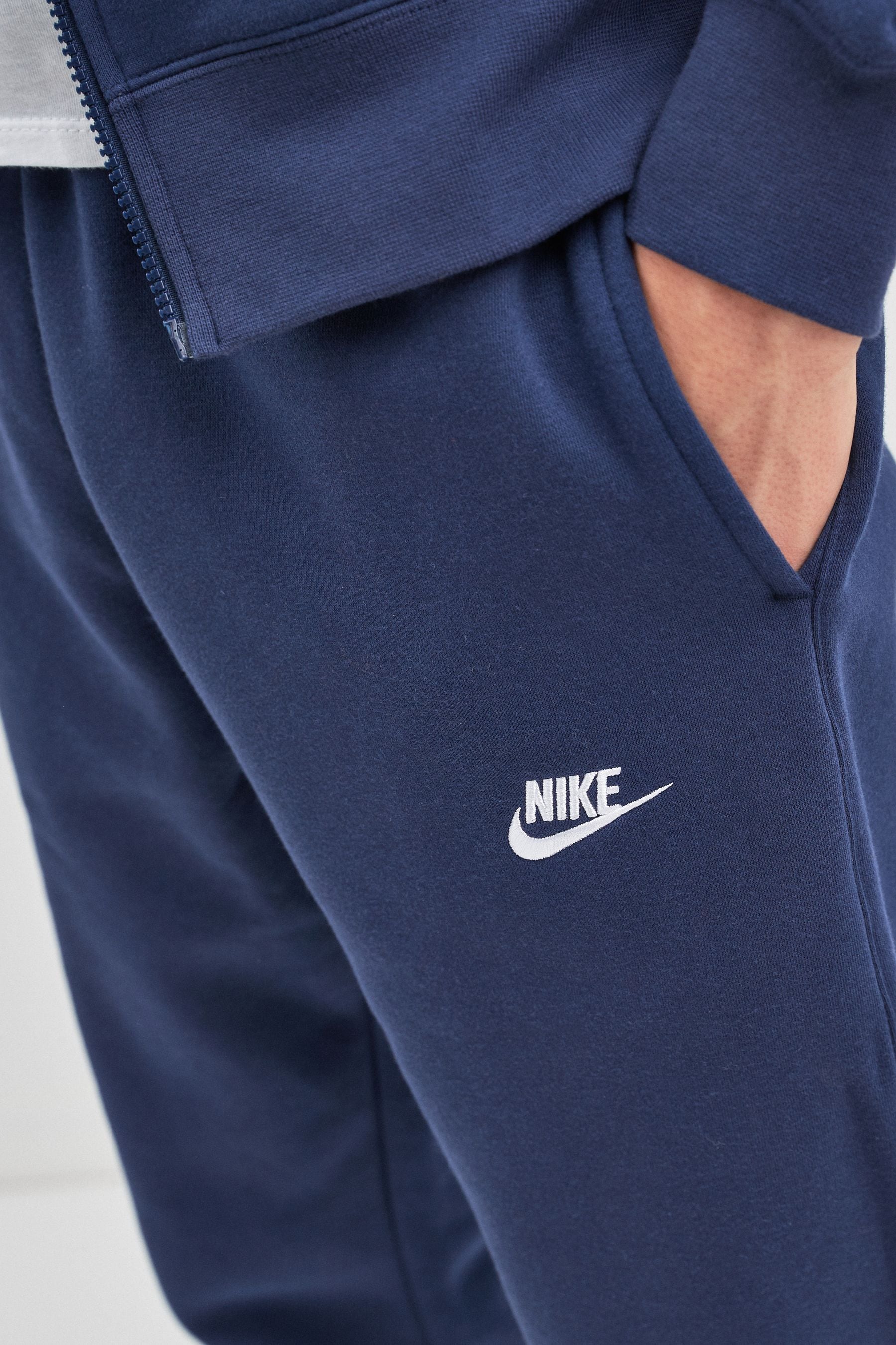 Nike sportswear club fleece joggers navy online