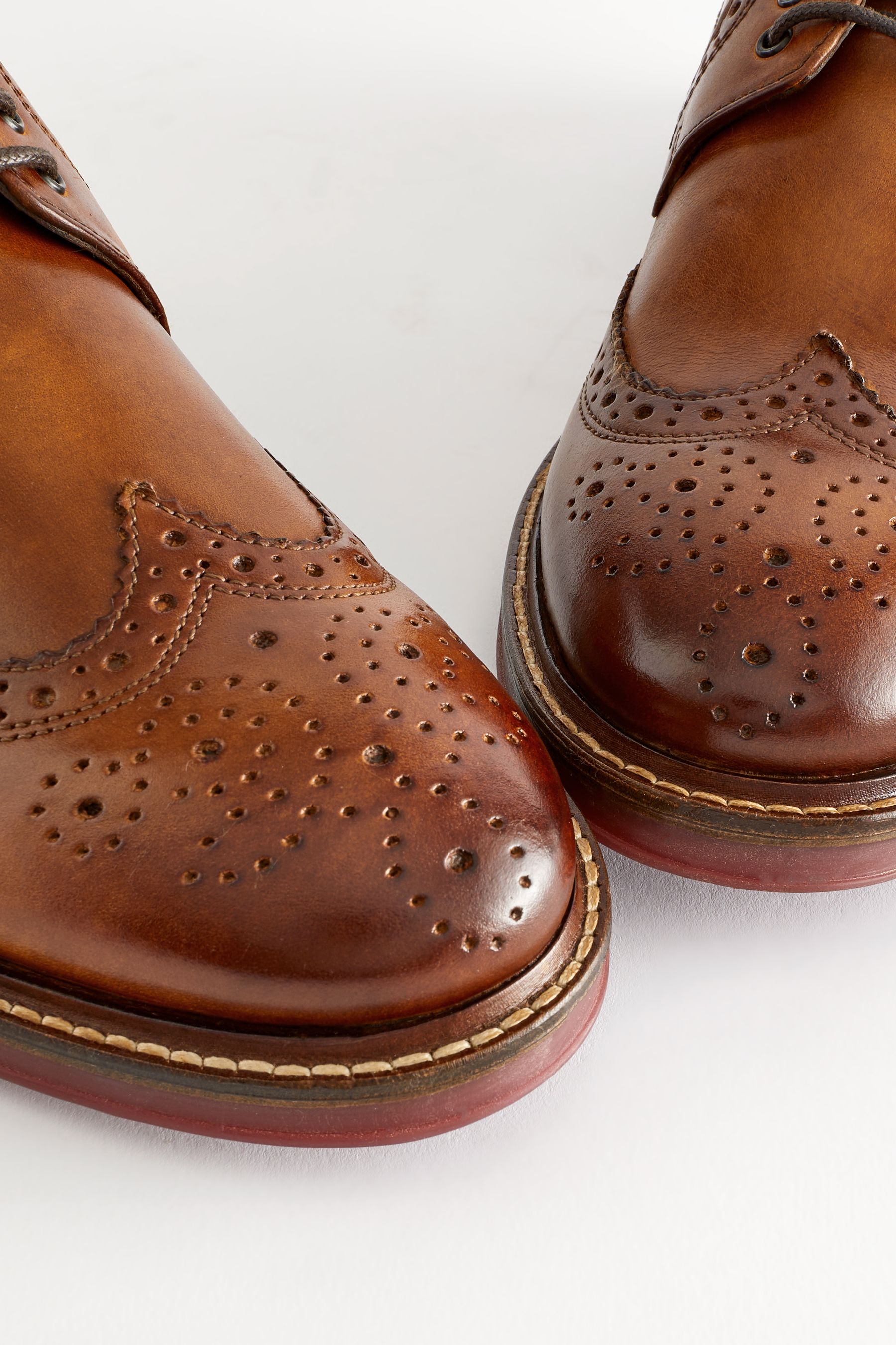 Tan Brown Leather Contrast Sole Chunky Brogues Shoes