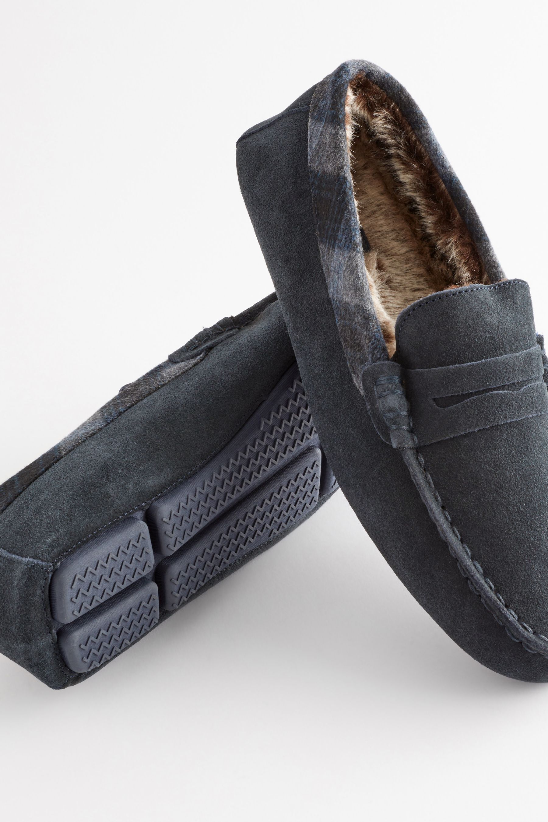 Signature by levi strauss & co mens moccasin slippers sale