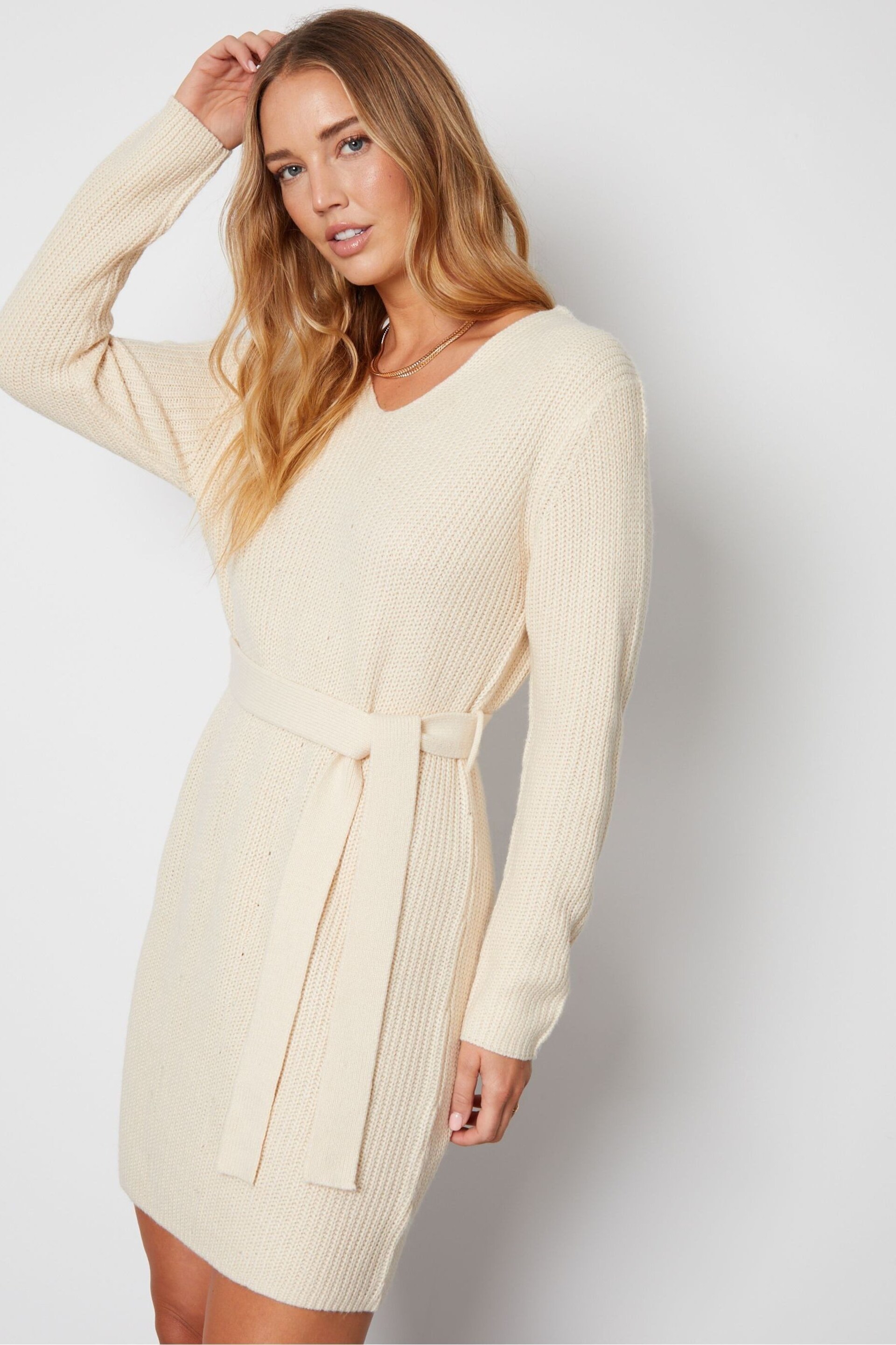 Threadbare White V-Neck Belted Knitted Jumper Dress - Image 3 of 4