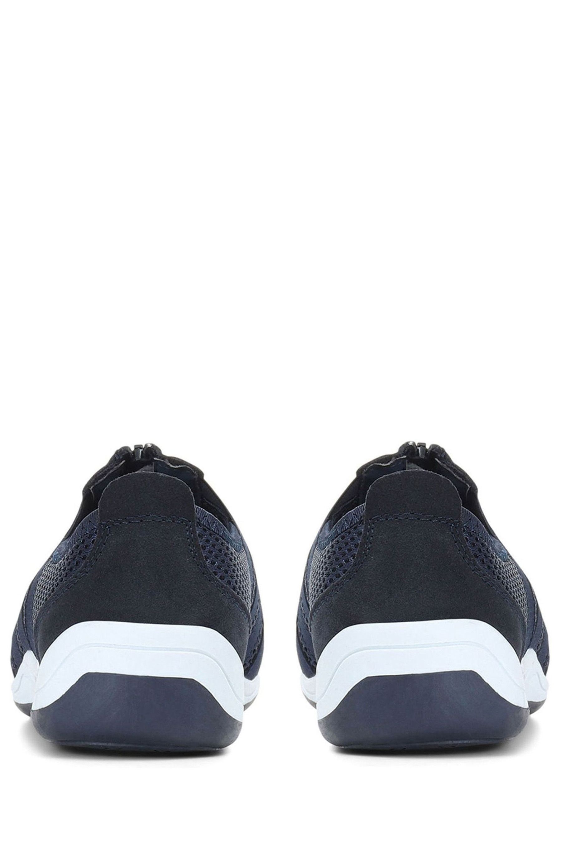 Pavers realllllllly skechers womens