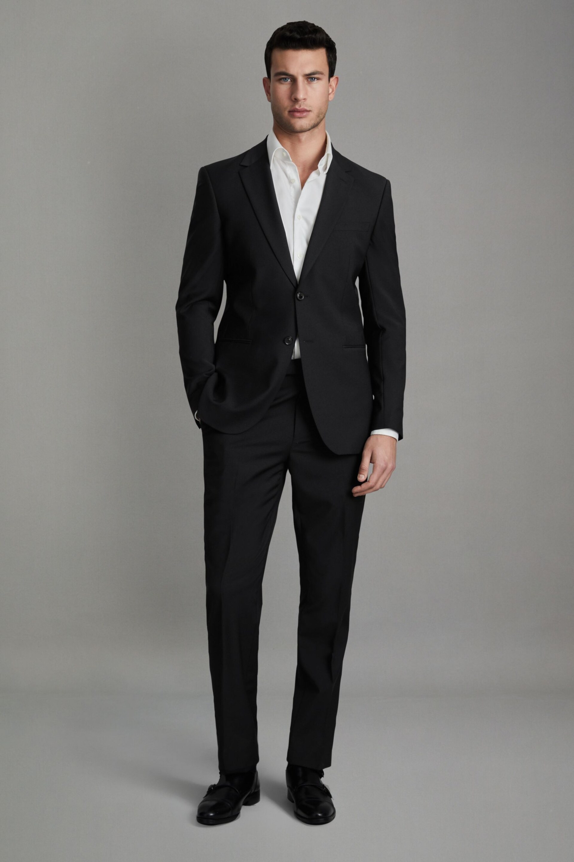 Reiss Black Hope Modern Fit Wool Blend Trousers - Image 3 of 6